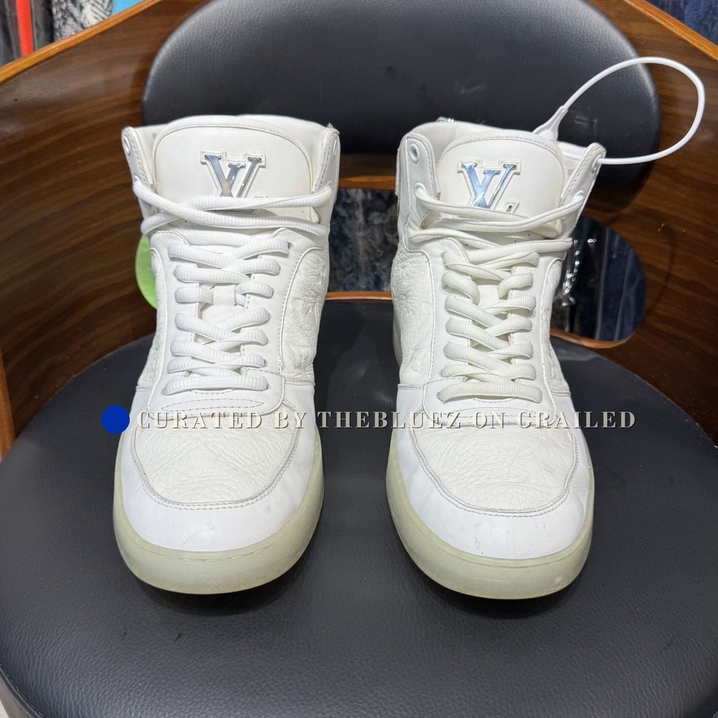 Louis Vuitton Louis Vuitton Rivilo Silver White Size US 6.5 / EU 39-40 - 2 Thumbnail