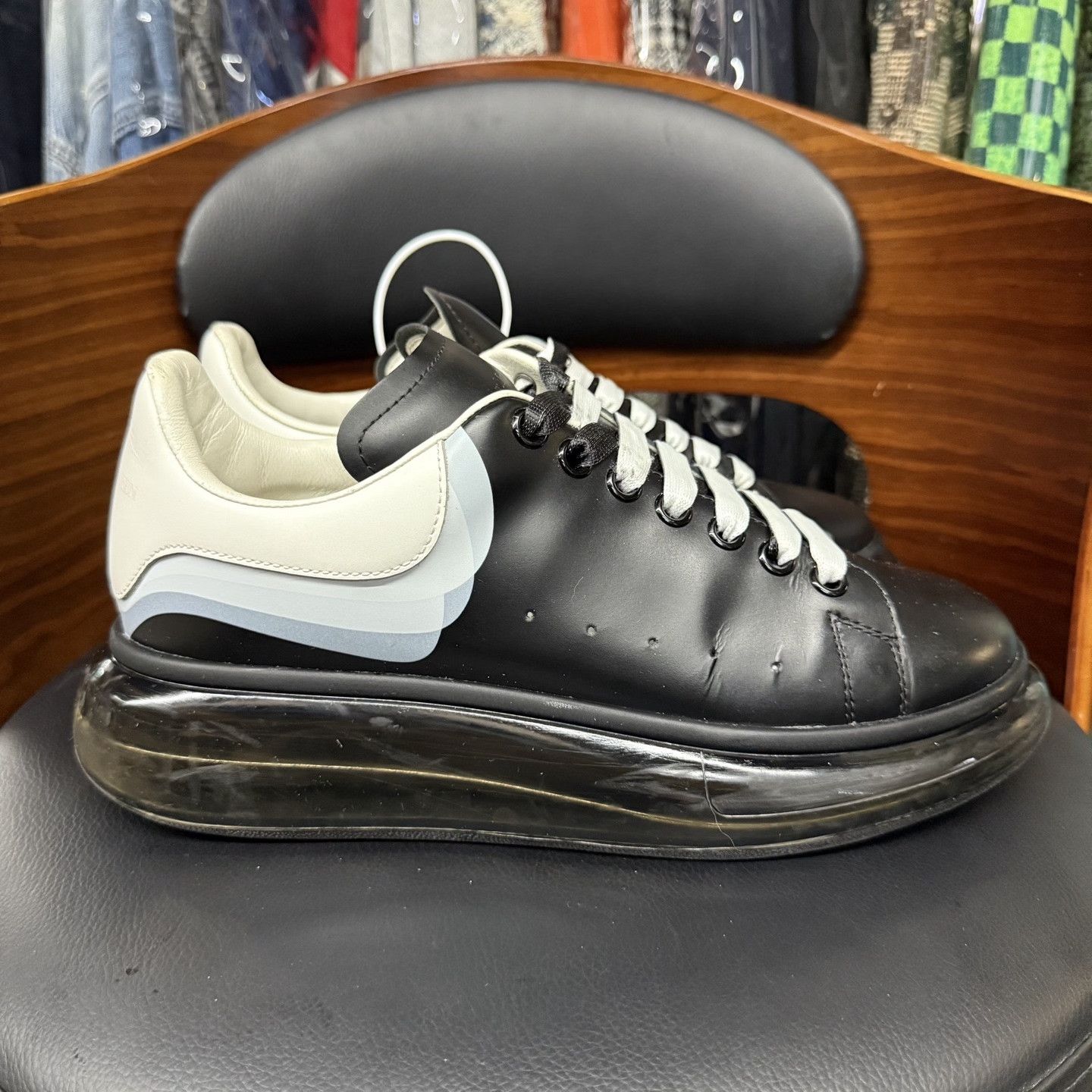 Alexander McQueen McQueen Black White Shoes Size 40 Size US 7 / EU 40 - 4 Thumbnail