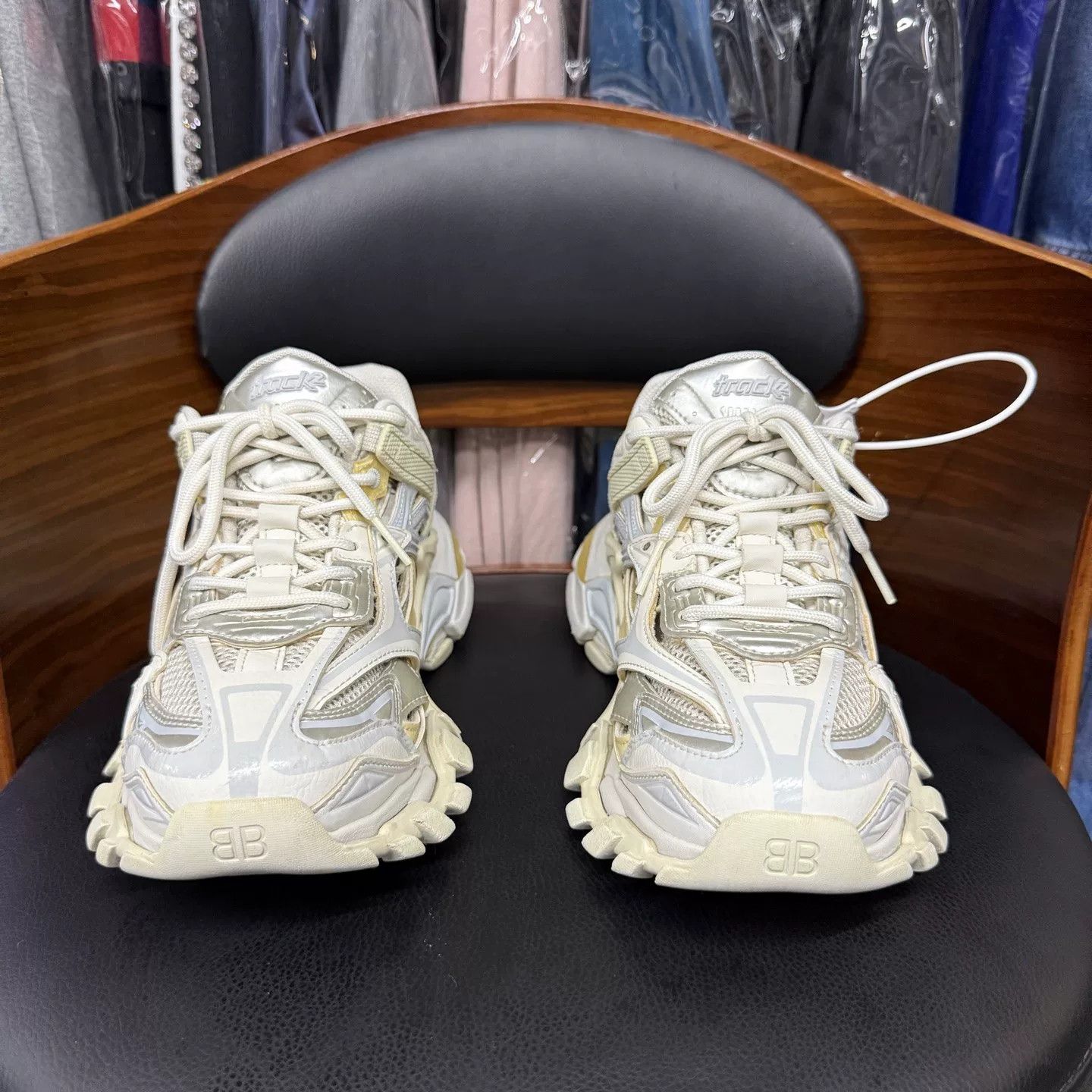 Balenciaga Balenciaga Track 2.0 White Size US 5 / EU 37 - 2 Thumbnail