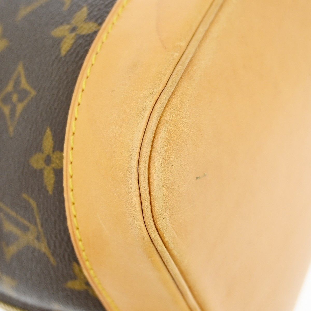 Louis Vuitton Louis Vuitton Alma Handbag Monogram Canvas Size ONE SIZE - 10 Thumbnail