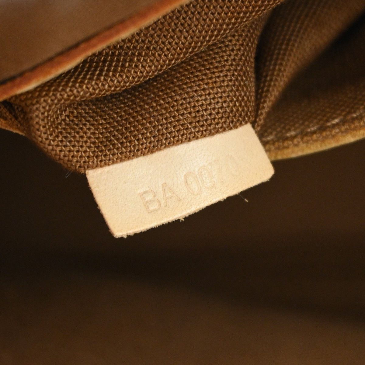 Louis Vuitton Louis Vuitton Alma Handbag Monogram Canvas Size ONE SIZE - 5 Thumbnail