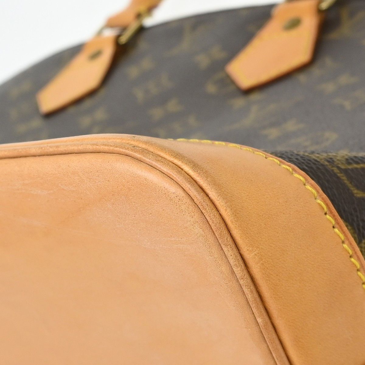 Louis Vuitton Louis Vuitton Alma Handbag Monogram Canvas Size ONE SIZE - 9 Thumbnail