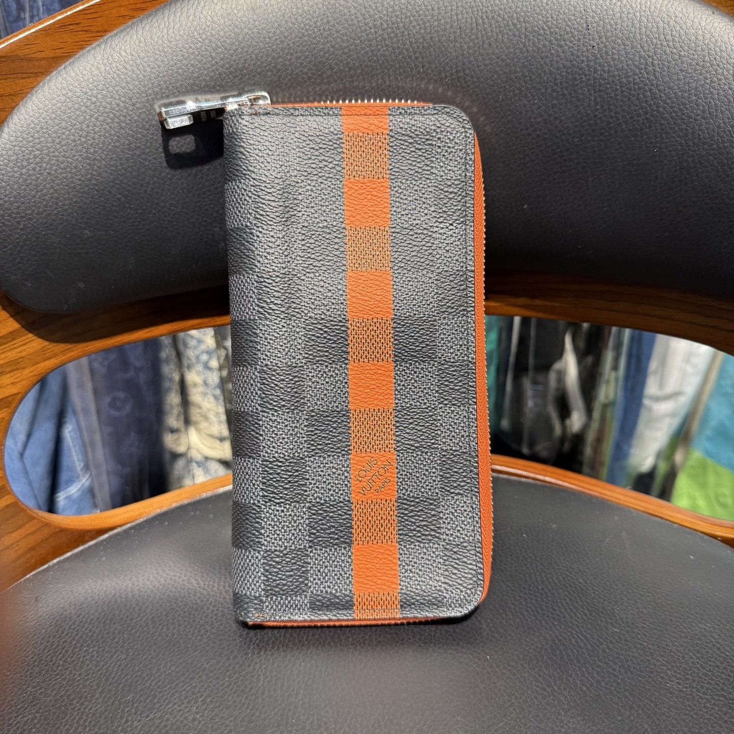 Louis Vuitton Louis Vuitton Monogram Gray Damier Wallet Size ONE SIZE - 2 Thumbnail