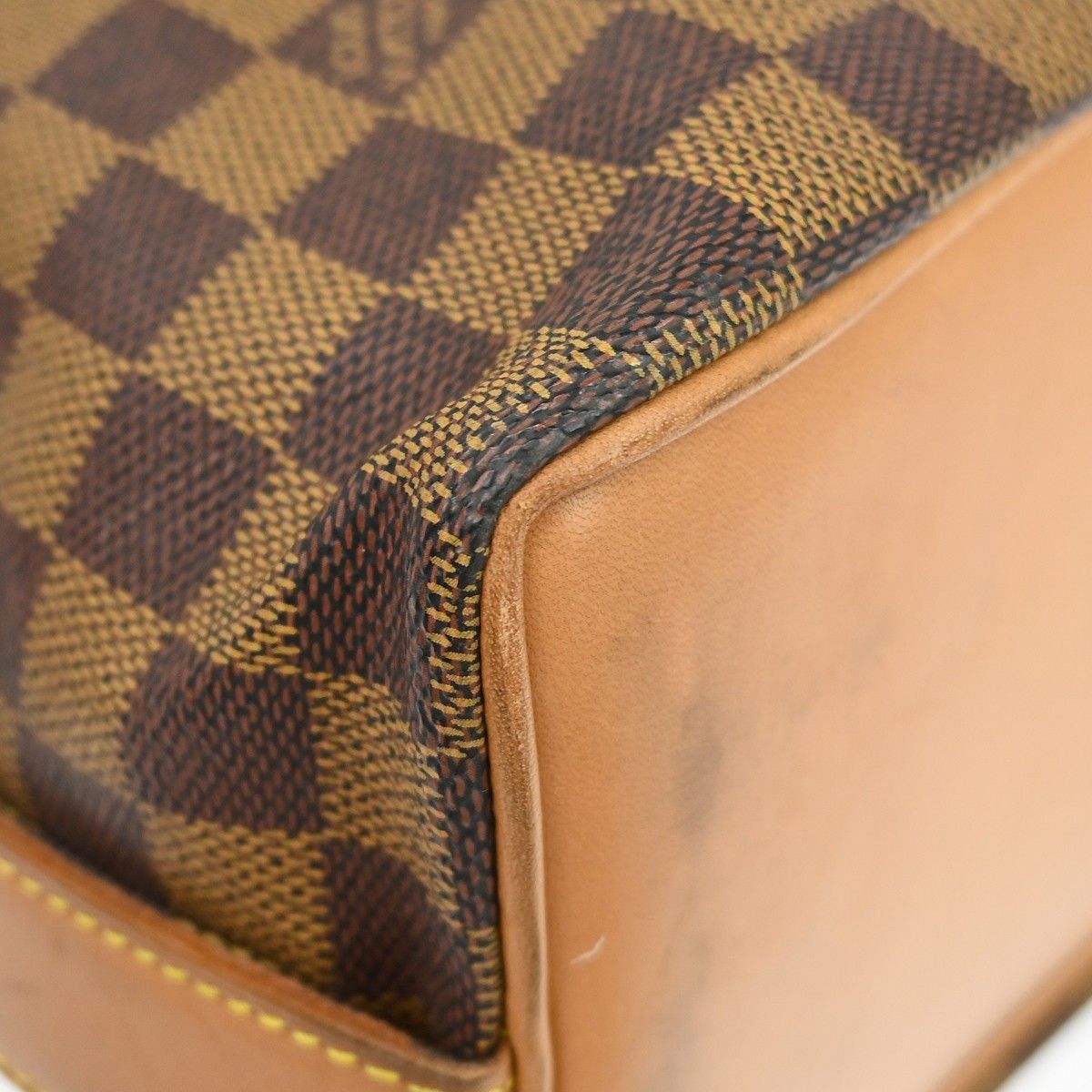 Louis Vuitton Louis Vuitton Chelsea Handbag Centenaire Damier Size ONE SIZE - 9 Thumbnail