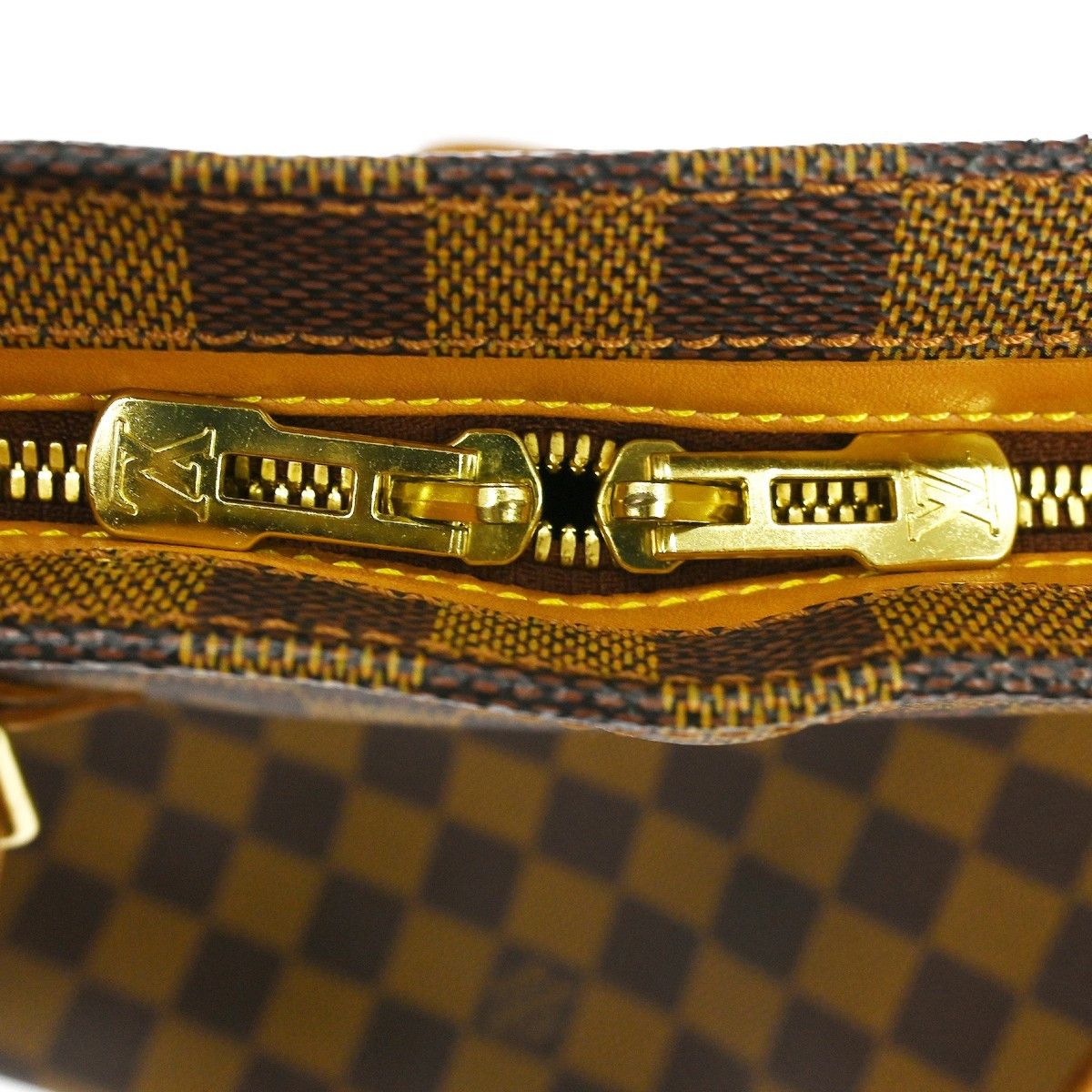 Louis Vuitton Louis Vuitton Chelsea Handbag Centenaire Damier Size ONE SIZE - 11 Thumbnail