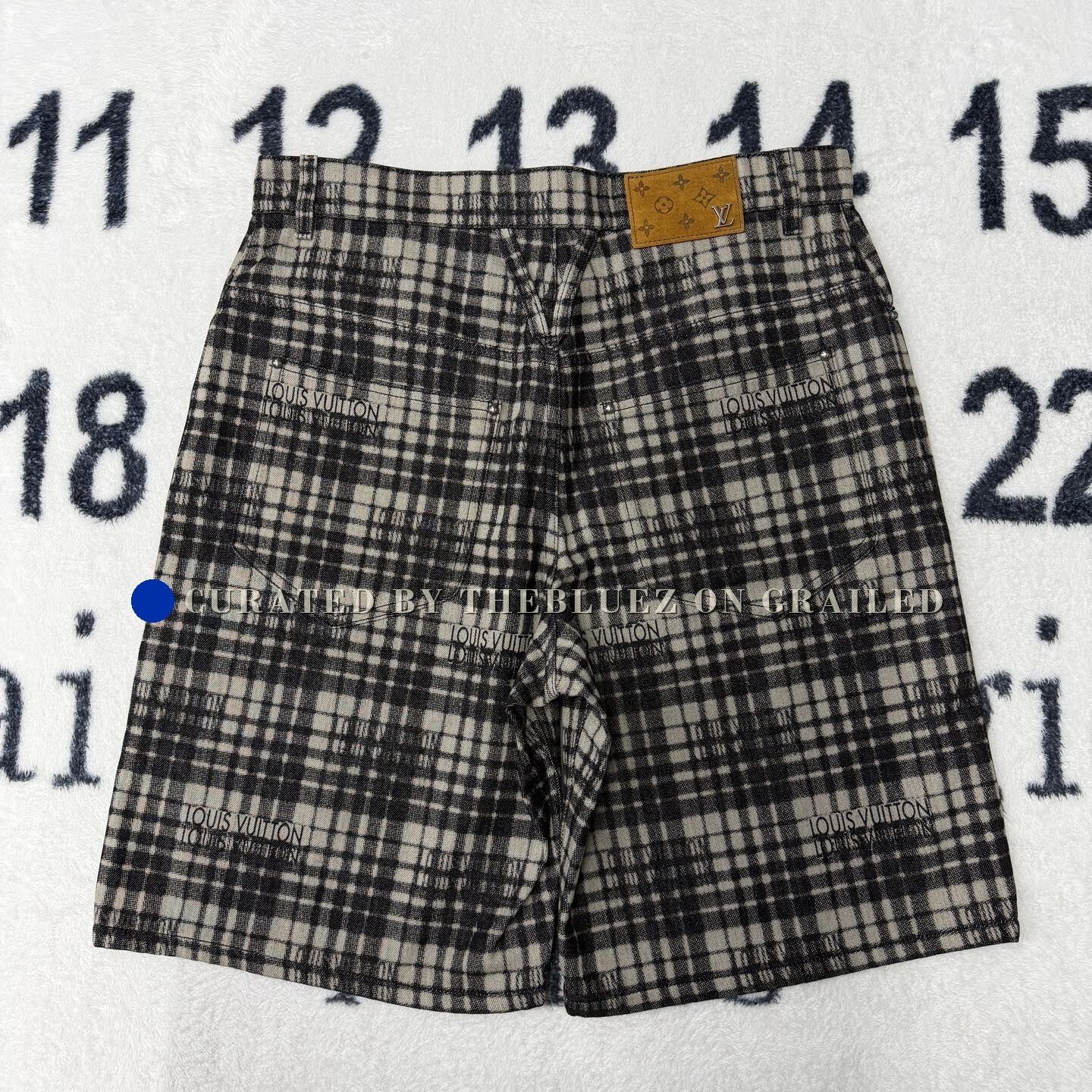 Louis Vuitton LV Black White Checkerboard Print Shorts Size US 32 / EU 48 - 2 Thumbnail