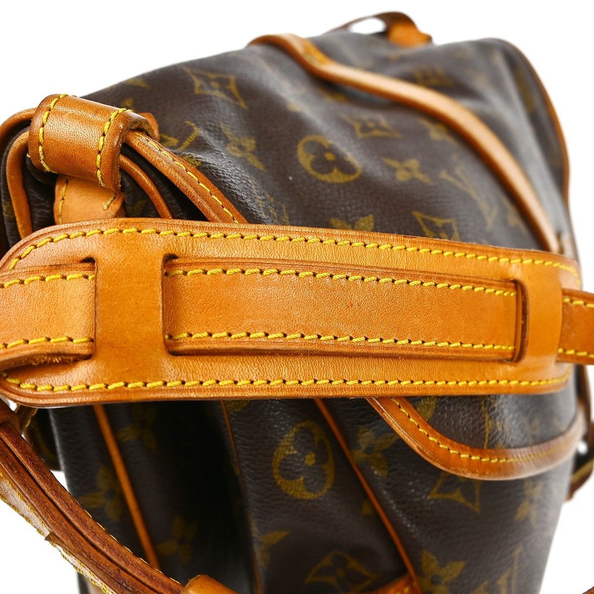 Louis Vuitton Louis Vuitton Saumur Handbag Monogram Canvas Size ONE SIZE - 5 Thumbnail