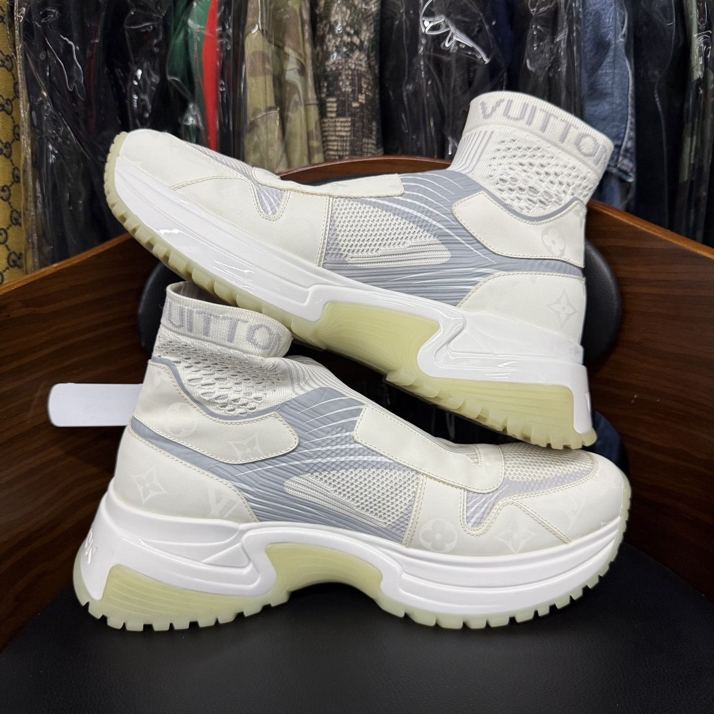 Louis Vuitton Louis Vuitton Run Away Monogram Size US 8.5 / EU 41-42 - 7 Thumbnail