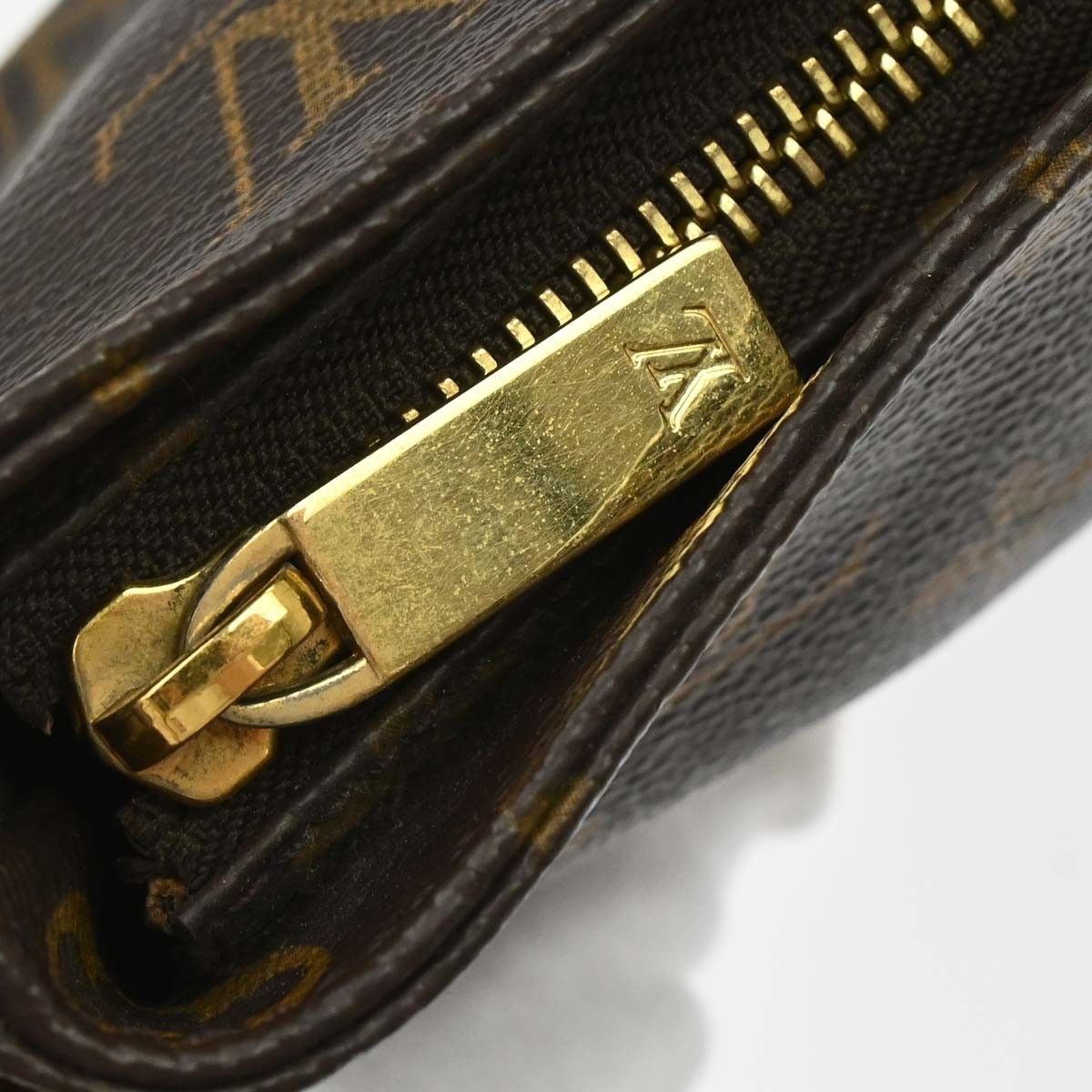 Louis Vuitton Louis Vuitton Trotteur Handbag Monogram Canvas Size ONE SIZE - 11 Thumbnail