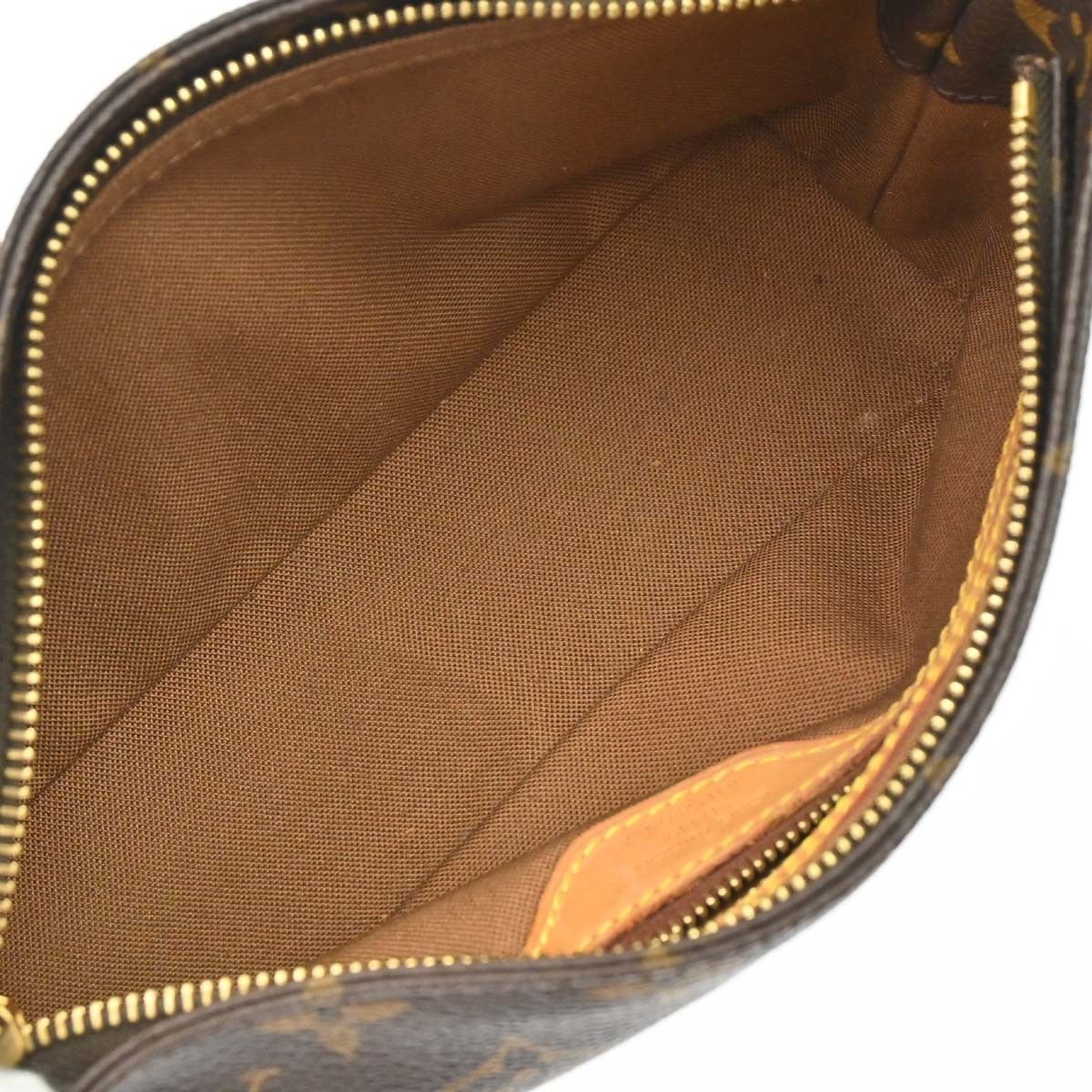 Louis Vuitton Louis Vuitton Trotteur Handbag Monogram Canvas Size ONE SIZE - 3 Thumbnail