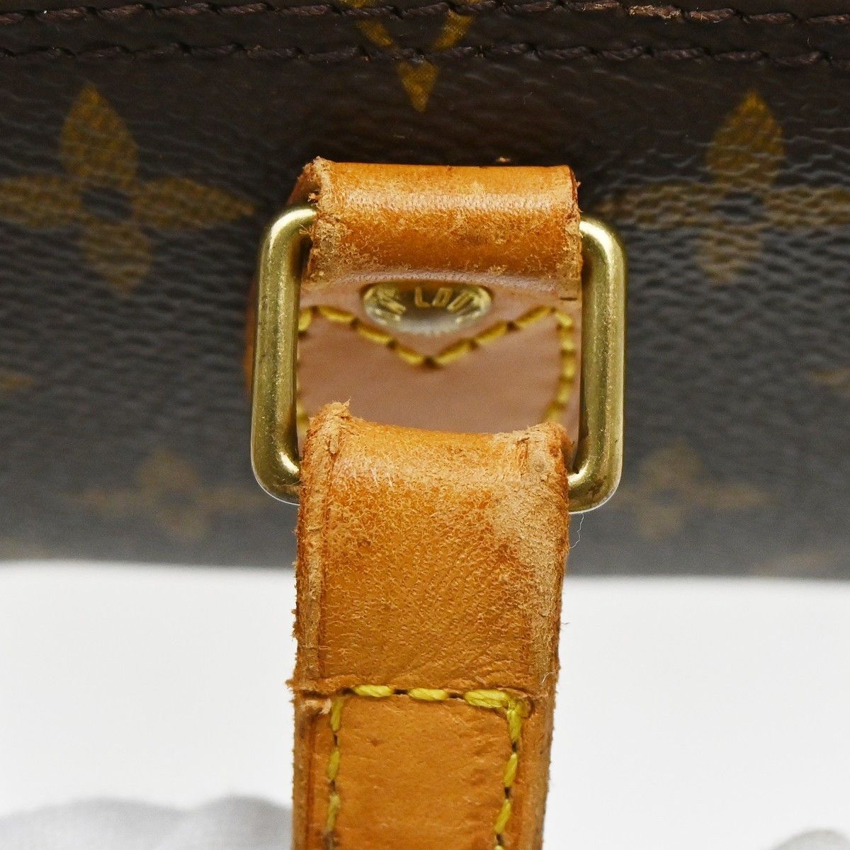 Louis Vuitton Louis Vuitton Blois Handbag Monogram Canvas Size ONE SIZE - 10 Thumbnail