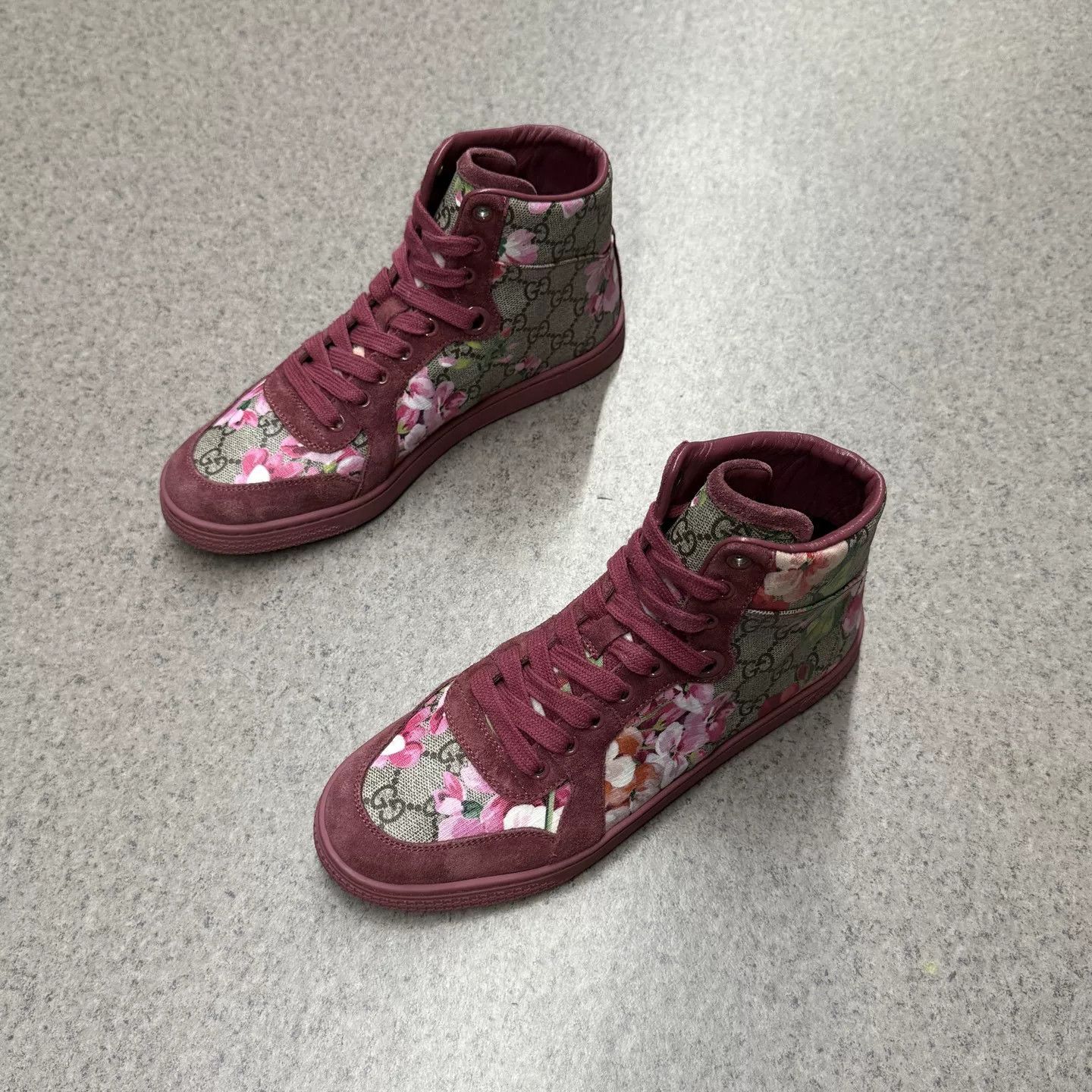 Gucci Gucci Classic Floral Red High-Top Sneakers Size US 5 / IT 35 - 5 Thumbnail