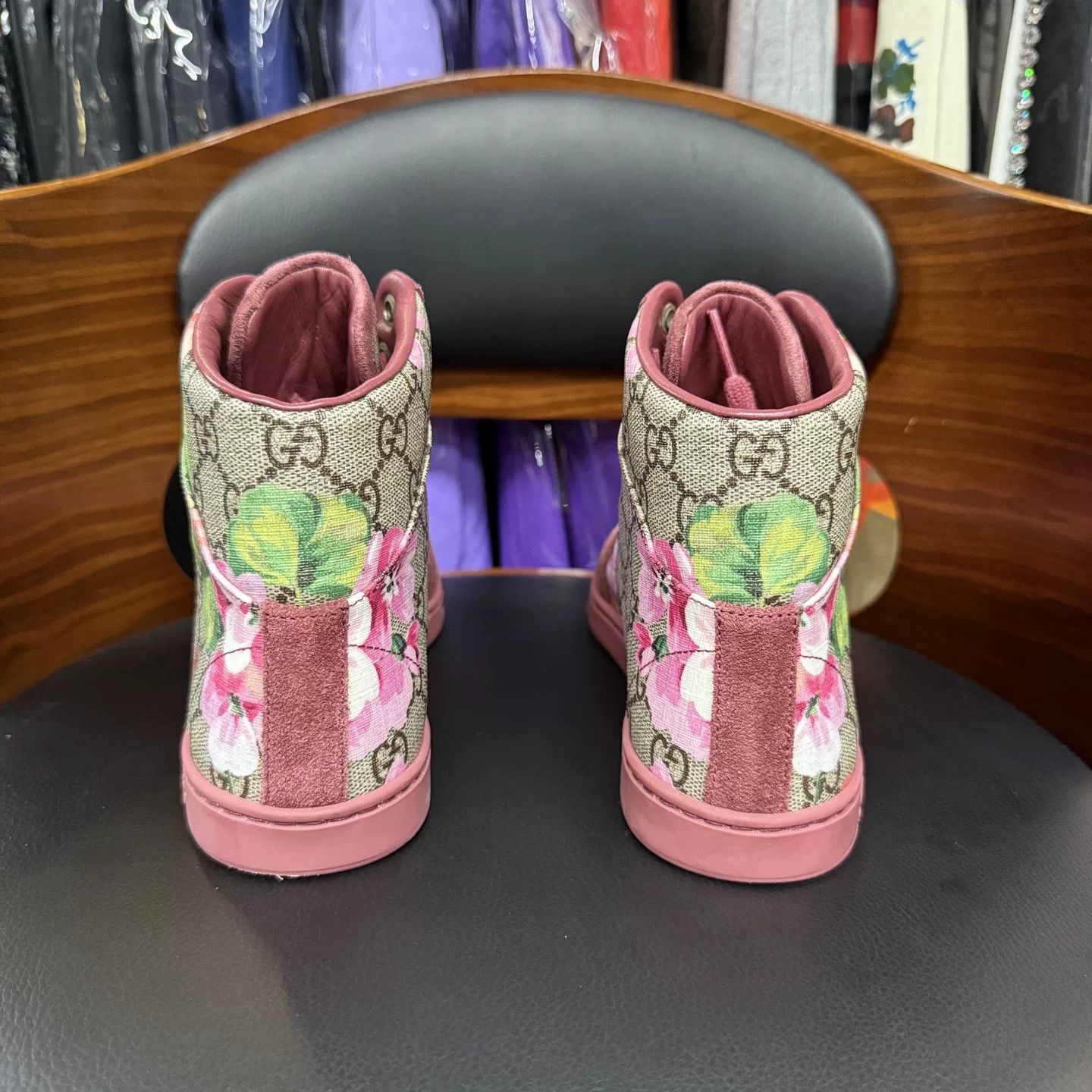 Gucci Gucci Classic Floral Red High-Top Sneakers Size US 5 / IT 35 - 3 Thumbnail