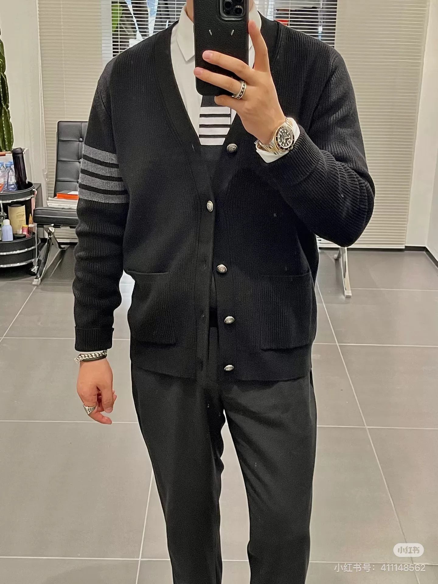 Thom Browne TB Black Cashmere Cardigan Four Stripes Size US XL / EU 56 / 4 - 5 Thumbnail