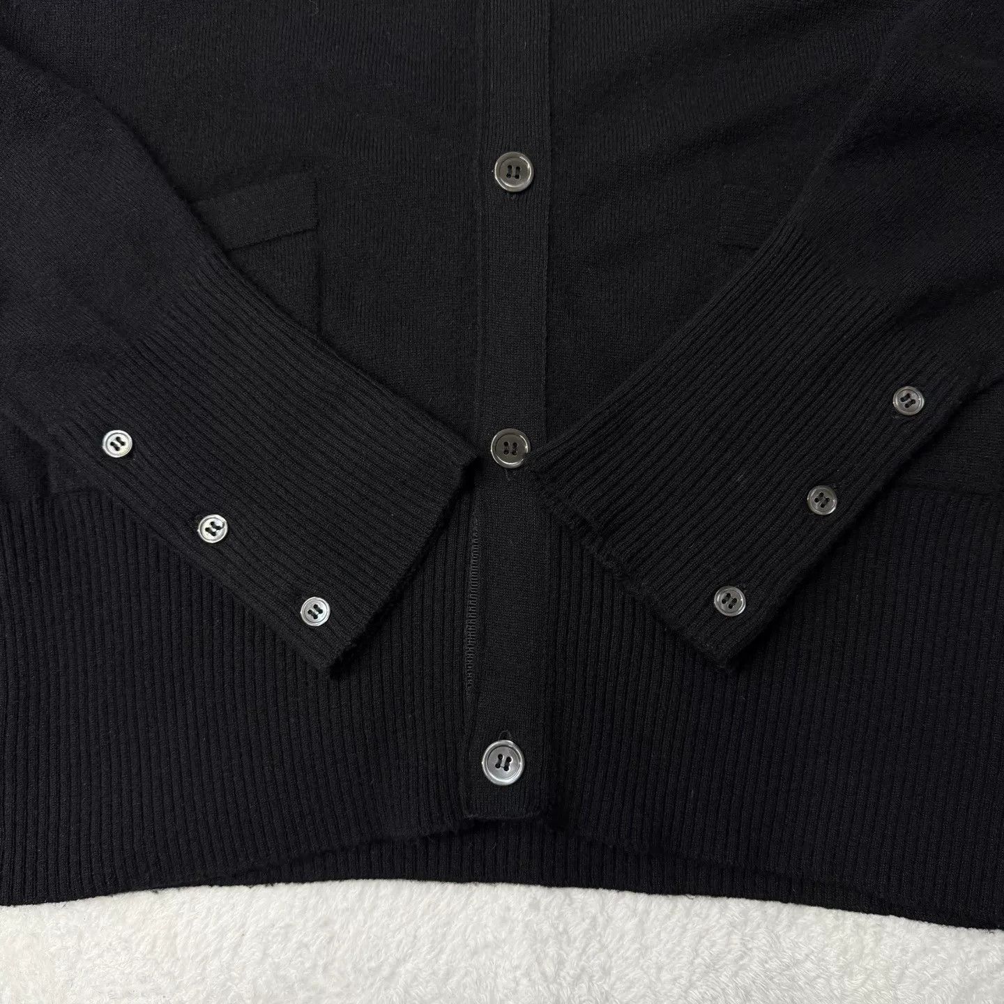 Thom Browne TB Black Cashmere Cardigan Four Stripes Size US XL / EU 56 / 4 - 2 Thumbnail