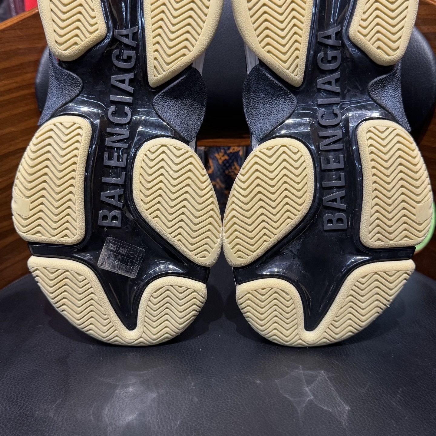 Balenciaga Balenciaga x Gucci Brown Triple S Size US 4 / IT 34 - 9 Thumbnail