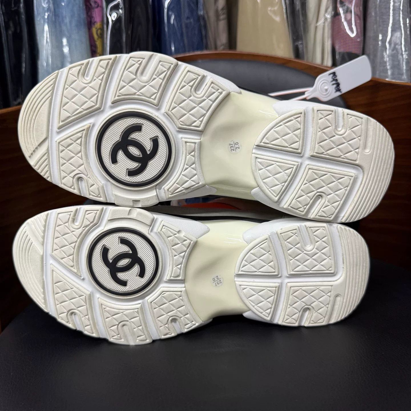 Chanel Chanel White Orange Lace-Up Sneakers Size US 6.5 / IT 36.5 - 7 Thumbnail