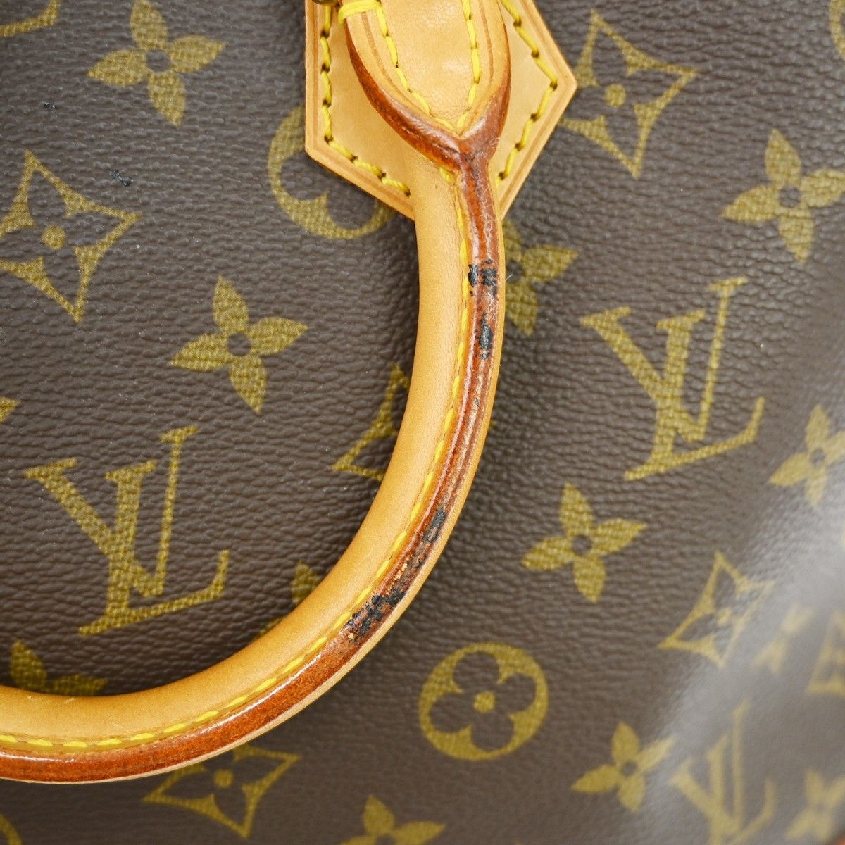 Louis Vuitton Louis Vuitton Alma Handbag Monogram Canvas Size ONE SIZE - 14 Thumbnail