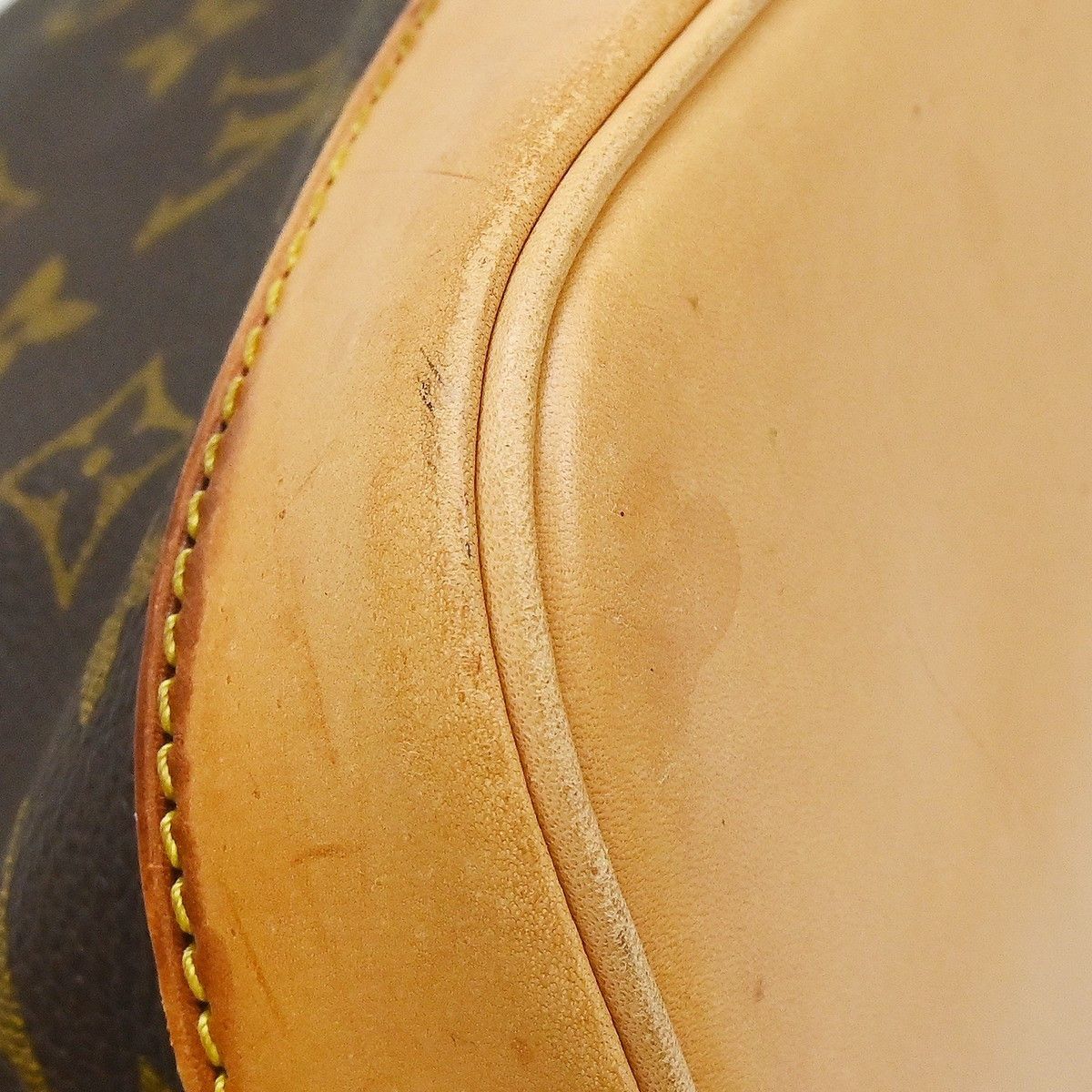 Louis Vuitton Louis Vuitton Alma Handbag Monogram Canvas Size ONE SIZE - 7 Thumbnail