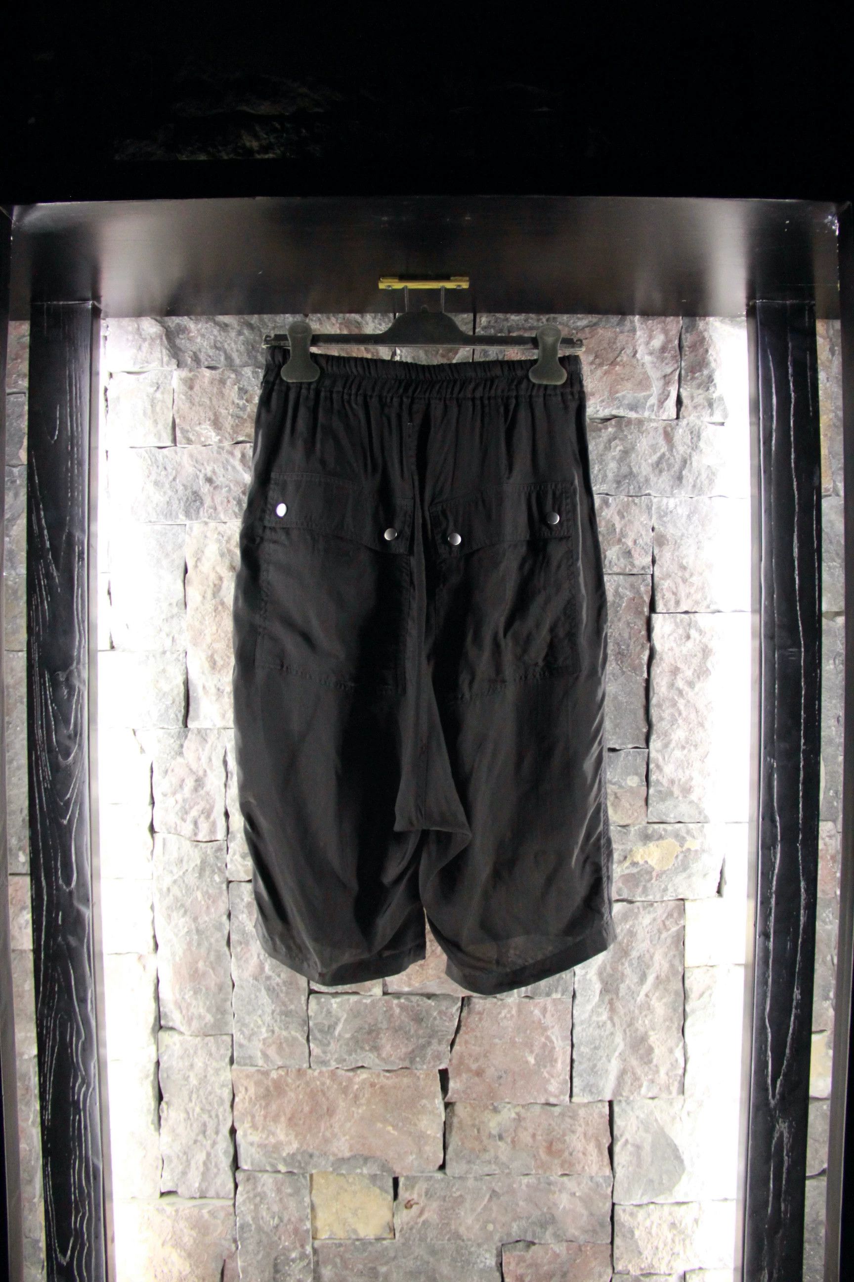 Rick Owens Rick Owens Black Shorts Men 36 Size US 36 / EU 52 - 2 Thumbnail