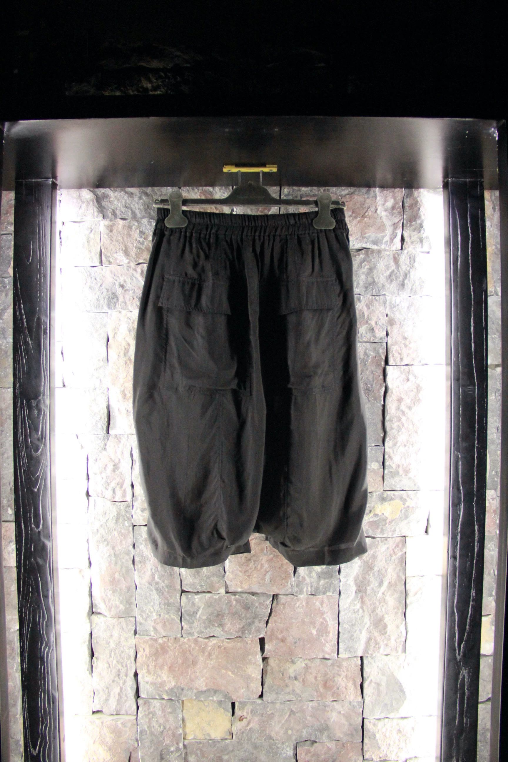 Rick Owens Rick Owens Black Shorts Men 30 Size US 30 / EU 46 - 2 Thumbnail