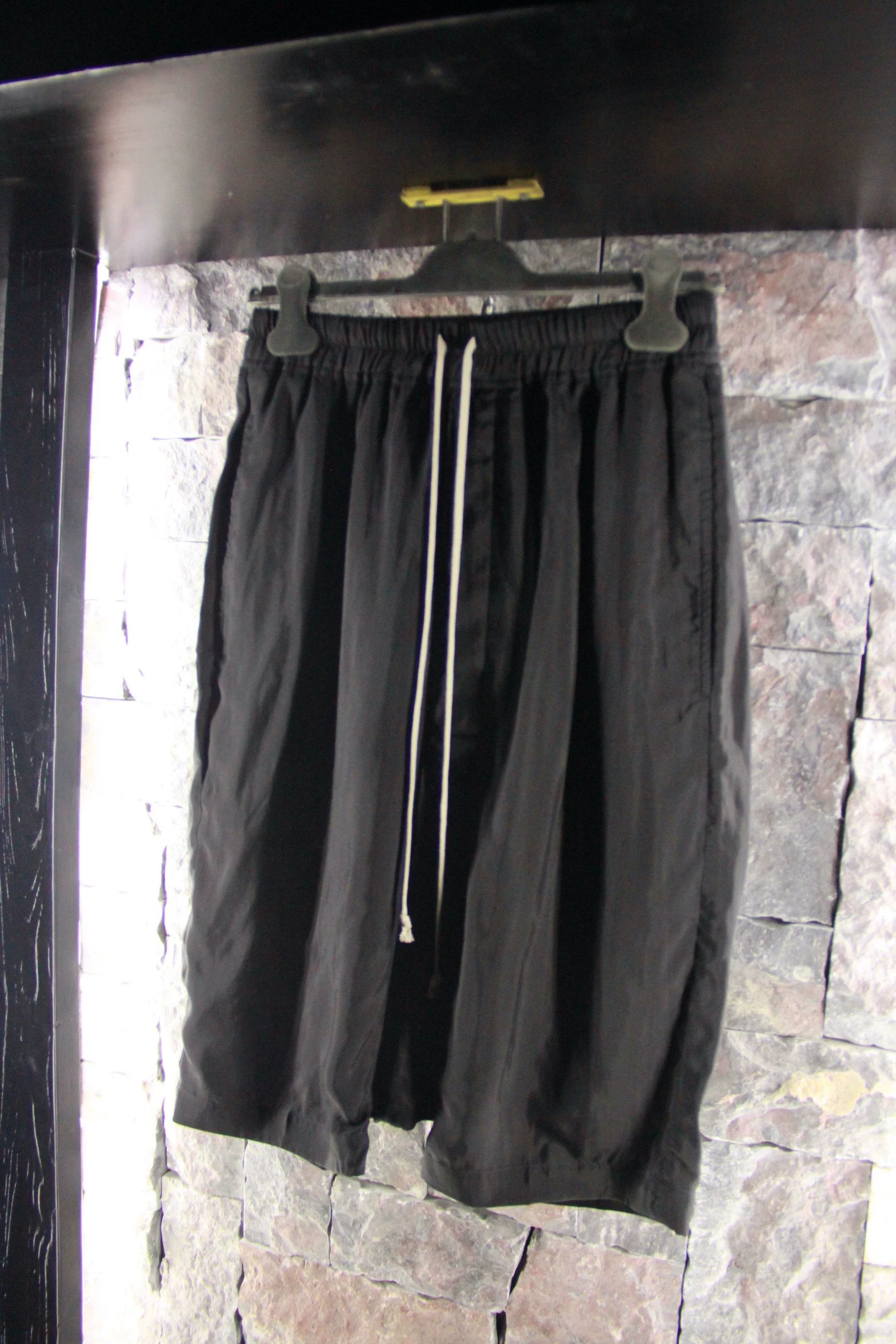 Rick Owens Rick Owens Black Shorts Men 32 Size US 32 / EU 48 - 5 Thumbnail