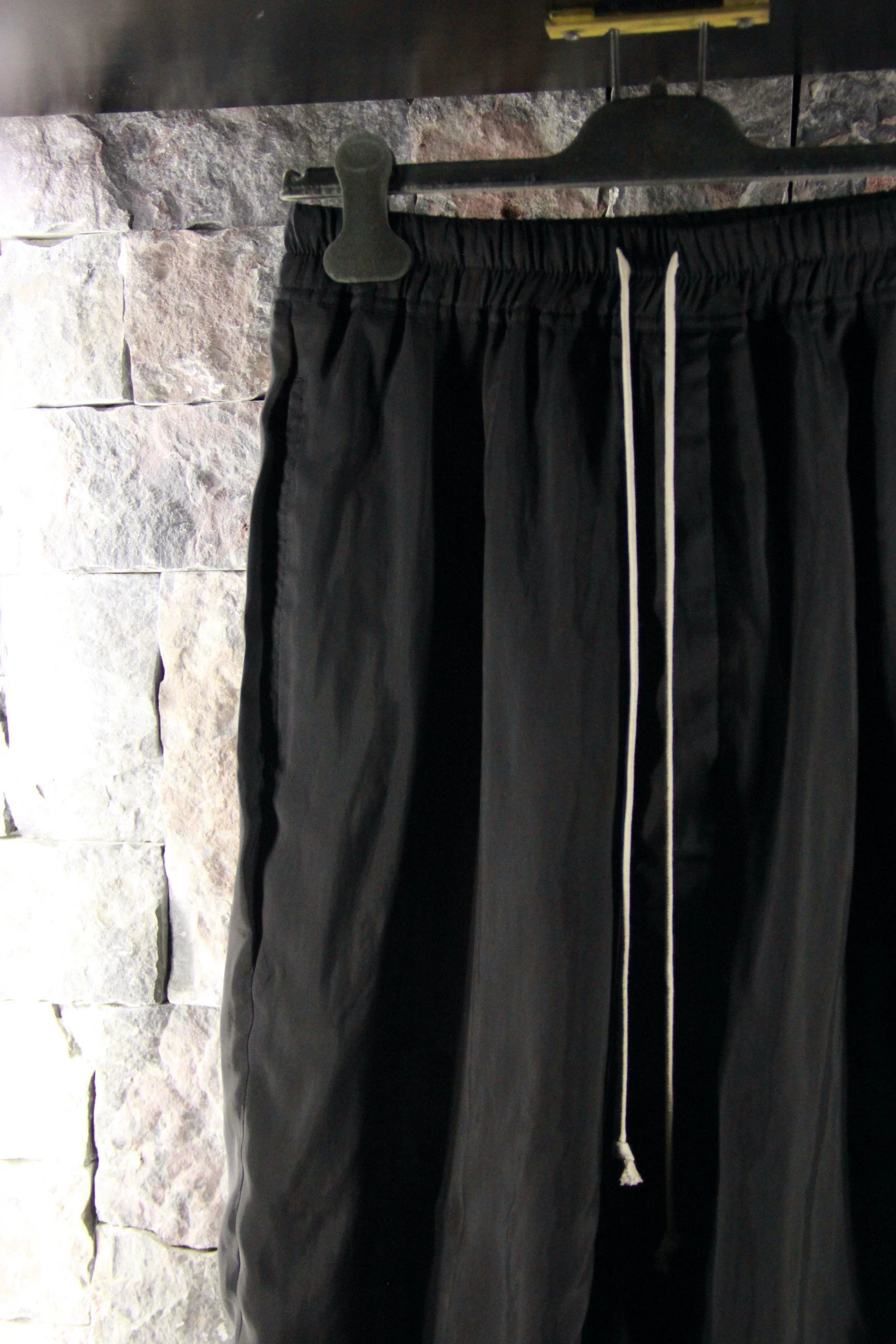 Rick Owens Rick Owens Black Shorts Men 32 Size US 32 / EU 48 - 3 Thumbnail