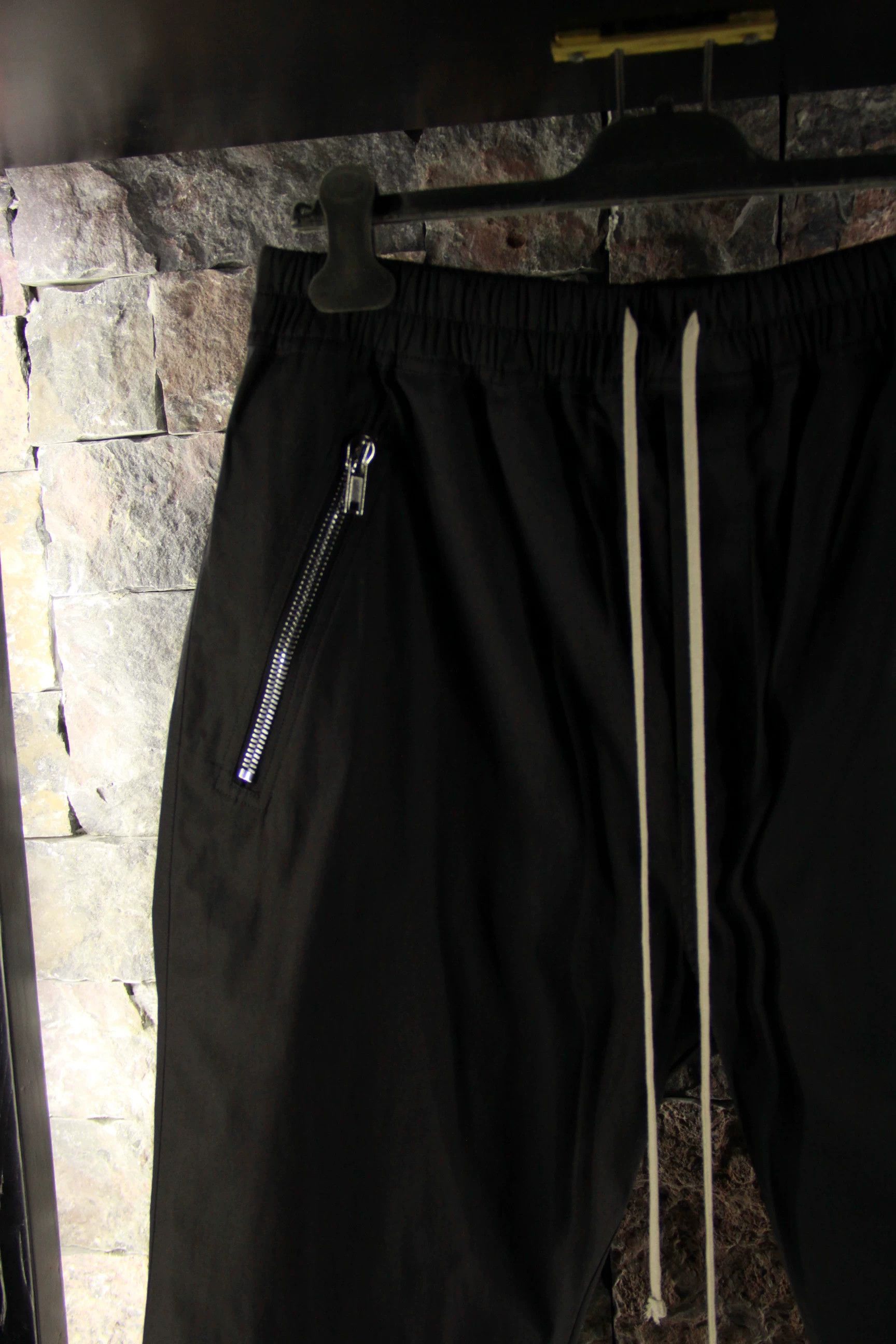 Rick Owens Rick Owens Black Casual Pants Men 30 Size US 30 / EU 46 - 3 Thumbnail