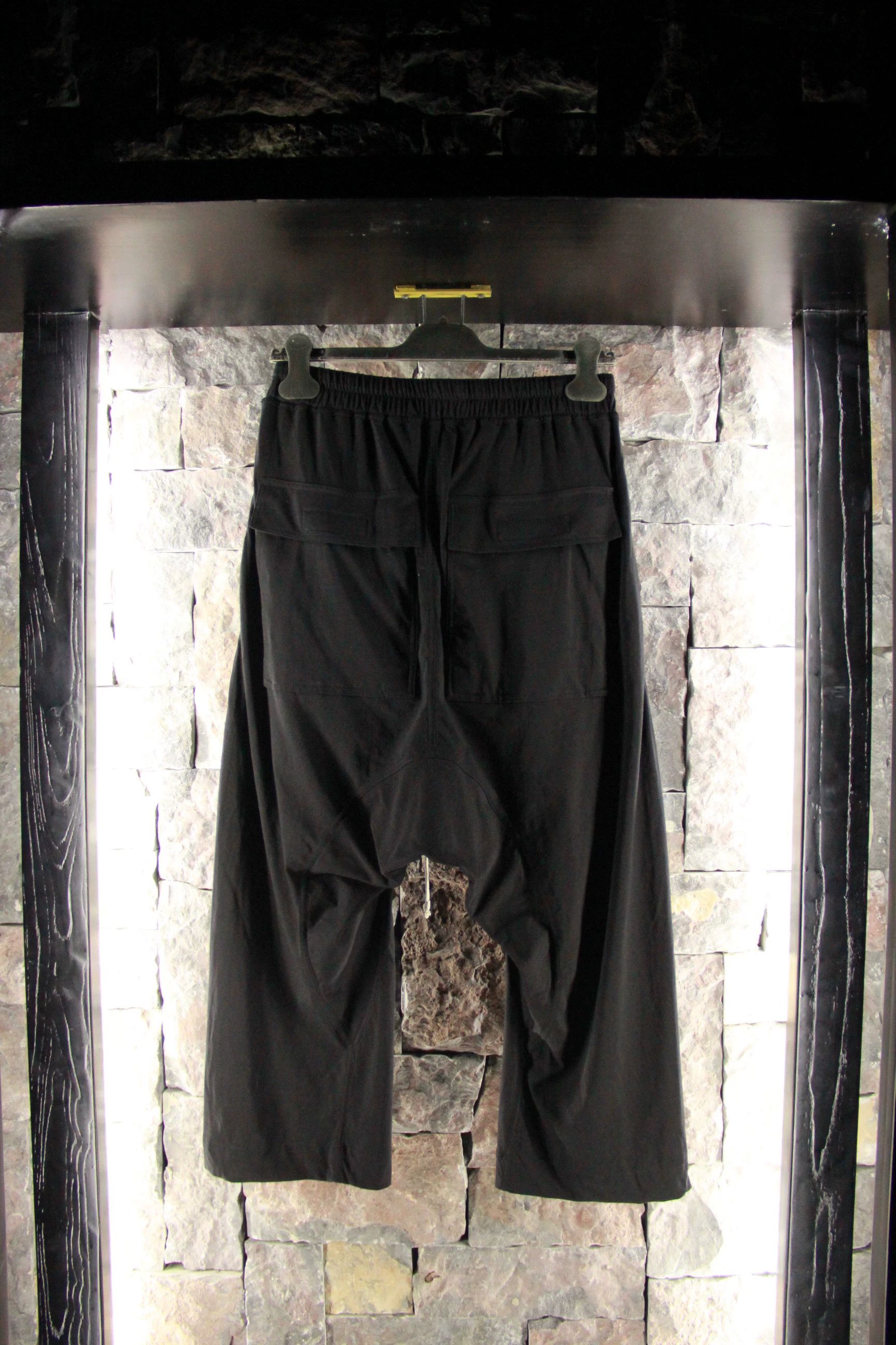Rick Owens Rick Owens Black Casual Pants Men 30 Size US 30 / EU 46 - 2 Thumbnail