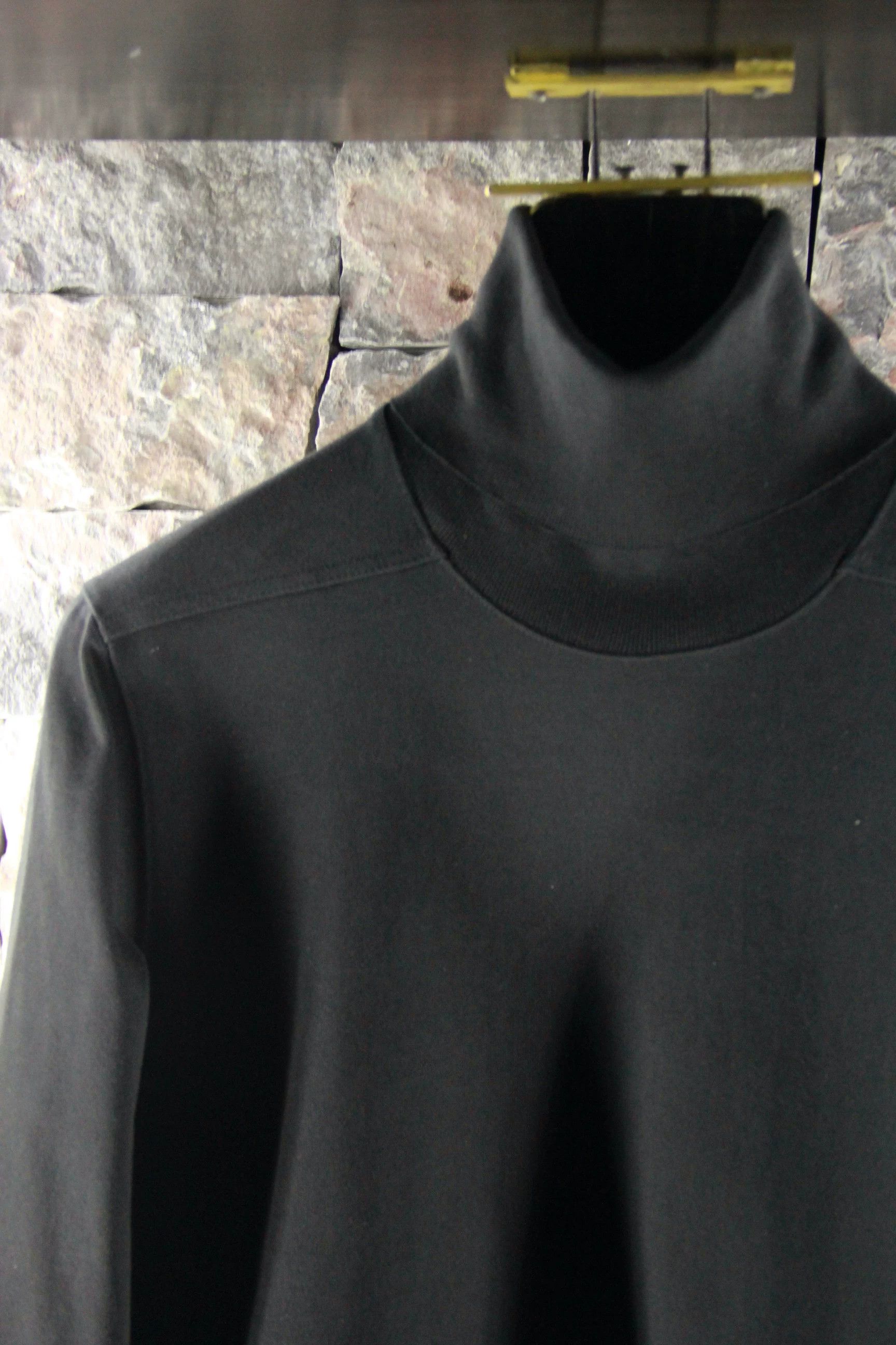 Rick Owens Rick Owens Black Long Sleeve Shirts Men s Size US S / EU 44-46 / 1 - 3 Thumbnail