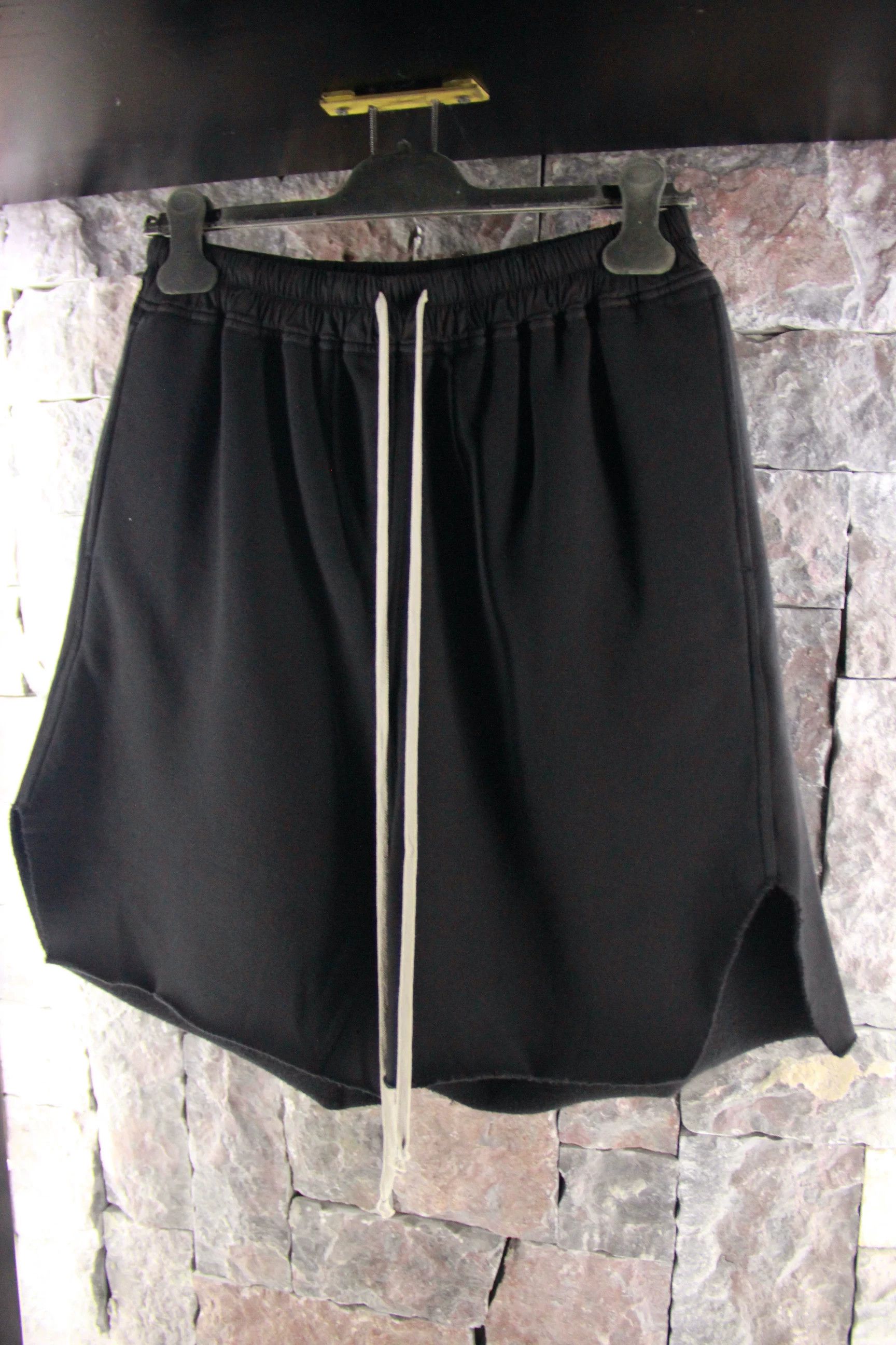 Rick Owens Rick Owens Black Shorts Men 28 Size US 28 / EU 44 - 5 Thumbnail