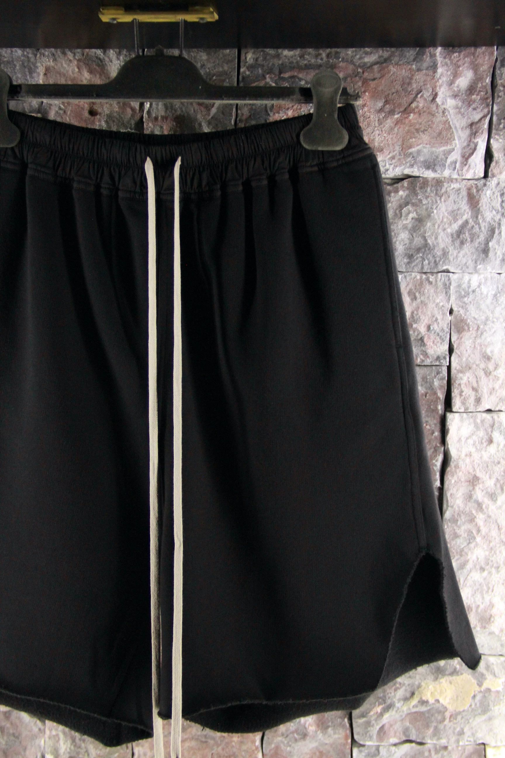 Rick Owens Rick Owens Black Shorts Men 28 Size US 28 / EU 44 - 3 Thumbnail