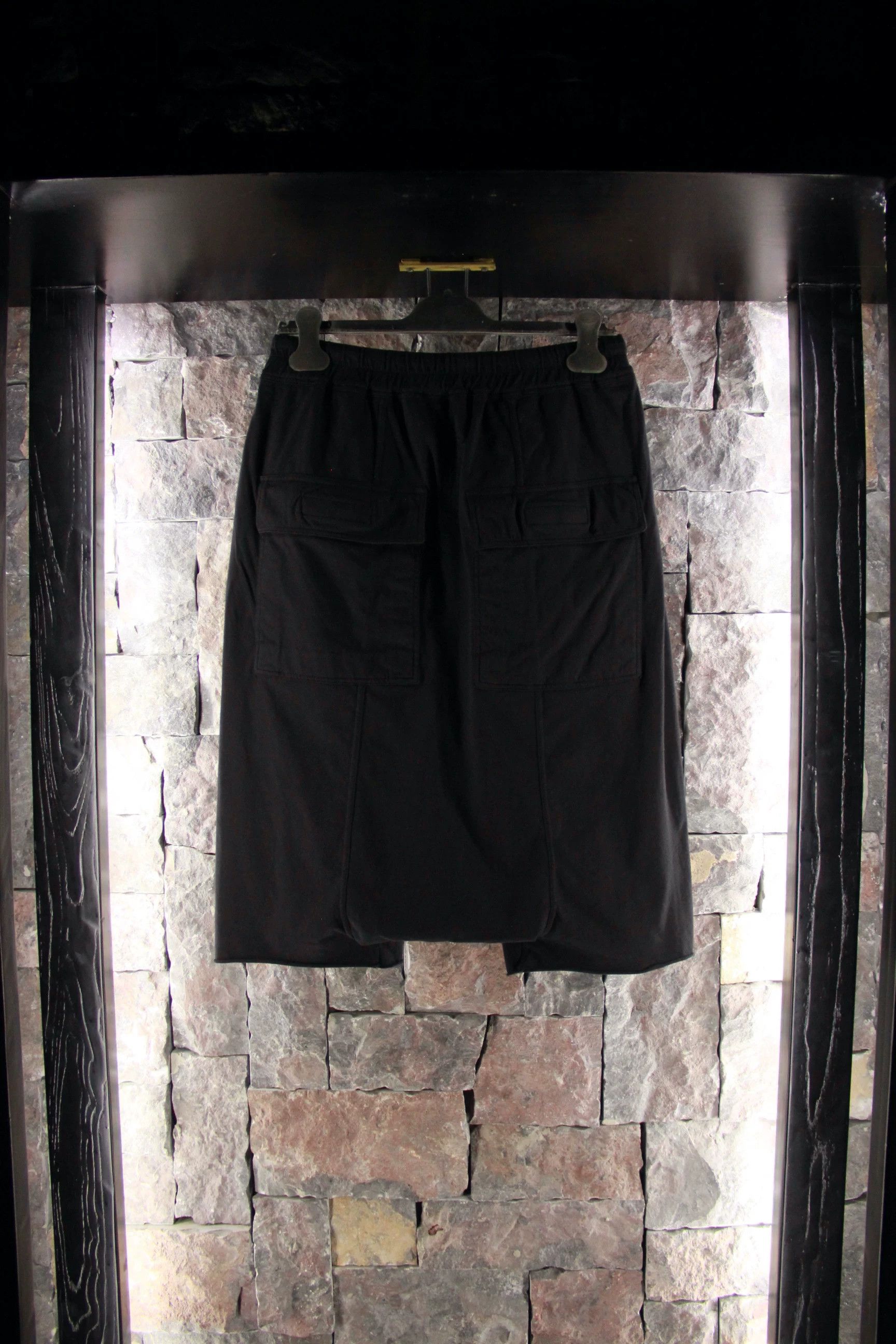 Rick Owens Rick Owens Black Shorts Men 32 Size US 32 / EU 48 - 2 Thumbnail