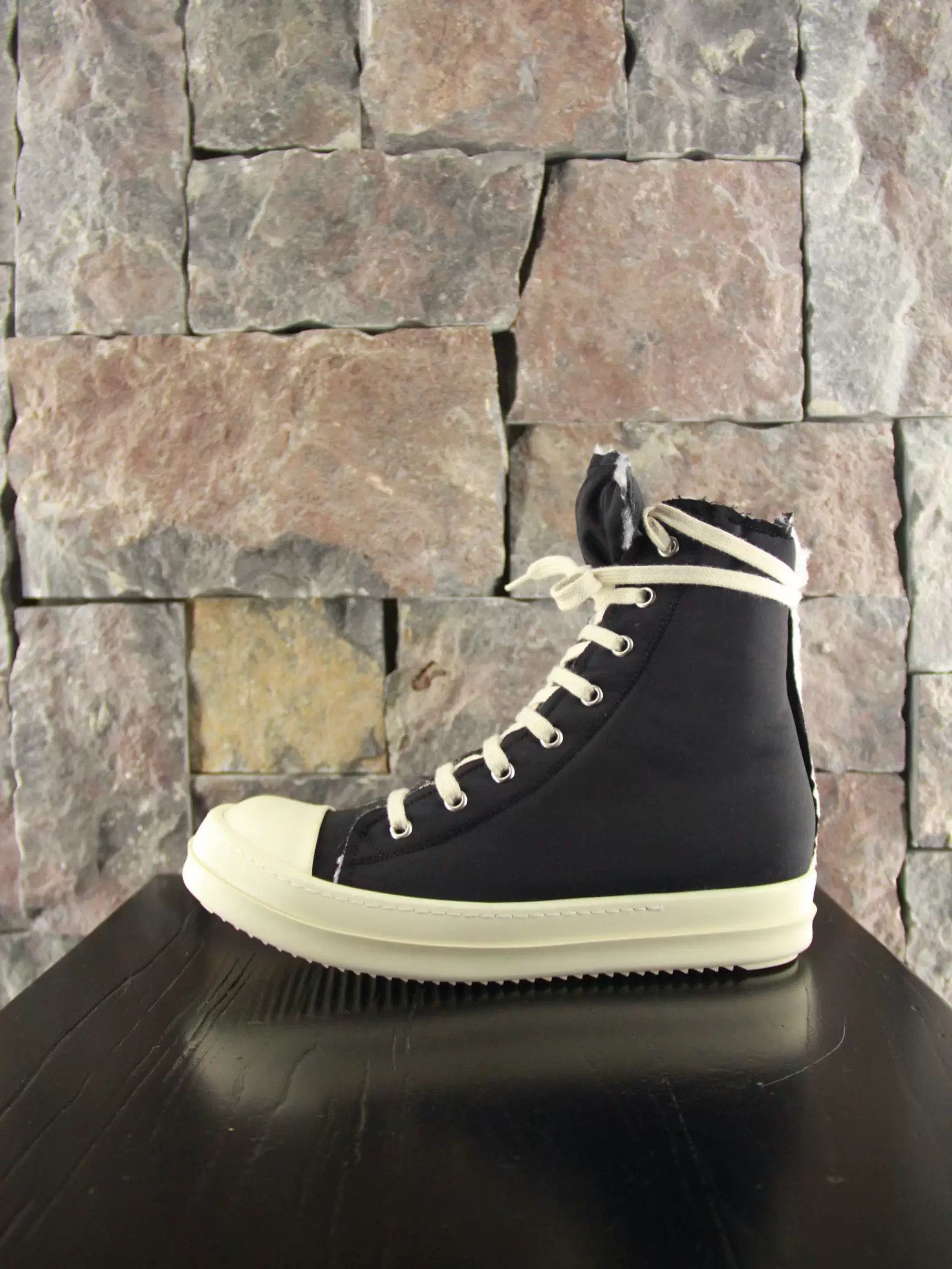 Rick Owens Rick Owens White Hitop Sneakers Men 9 Size US 9 / EU 42 - 3 Thumbnail