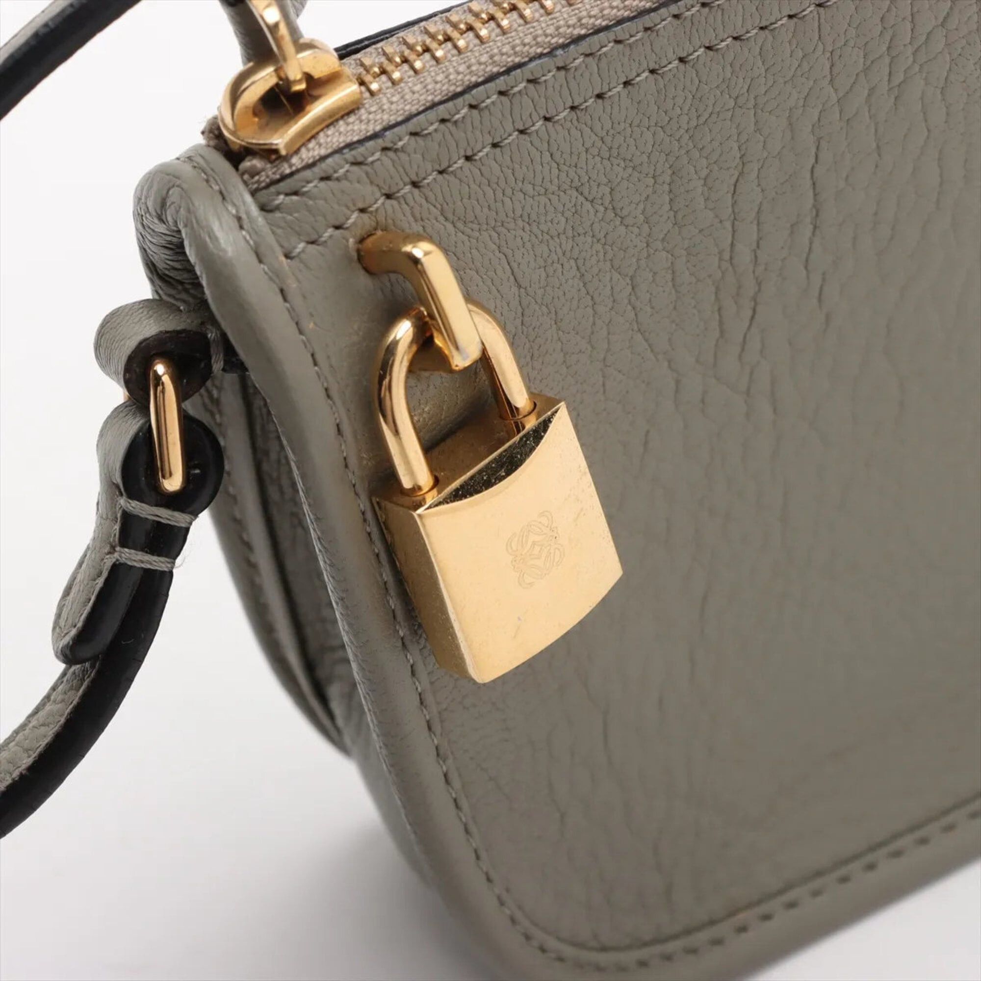 Loewe Loewe Accessory Pouch Leather Handbag Small Gray Brand Women's Size ONE SIZE - 13 Thumbnail