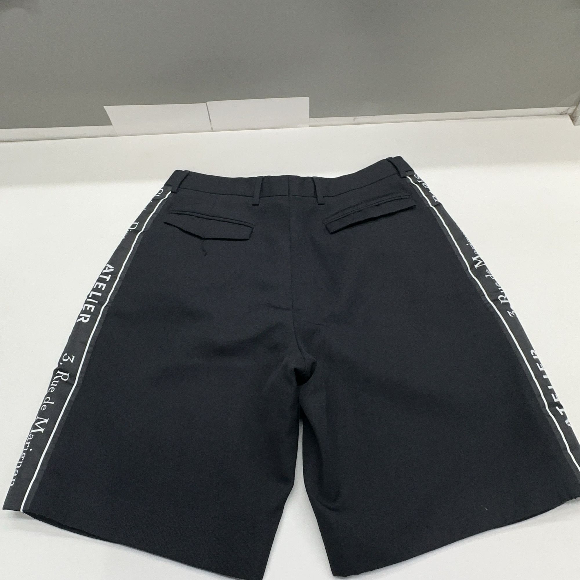Dior Dior Logo Stripe Shorts Size 46 Size US 30 / EU 46 - 10 Thumbnail