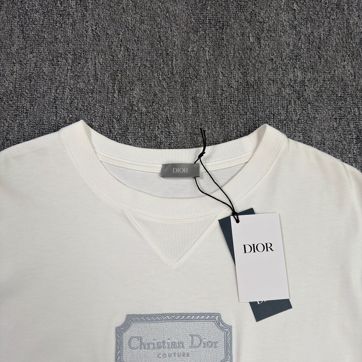 Dior Dior Christian Dior Couture Patch T-Shirt Size L Size US L / EU 52-54 / 3 - 3 Thumbnail