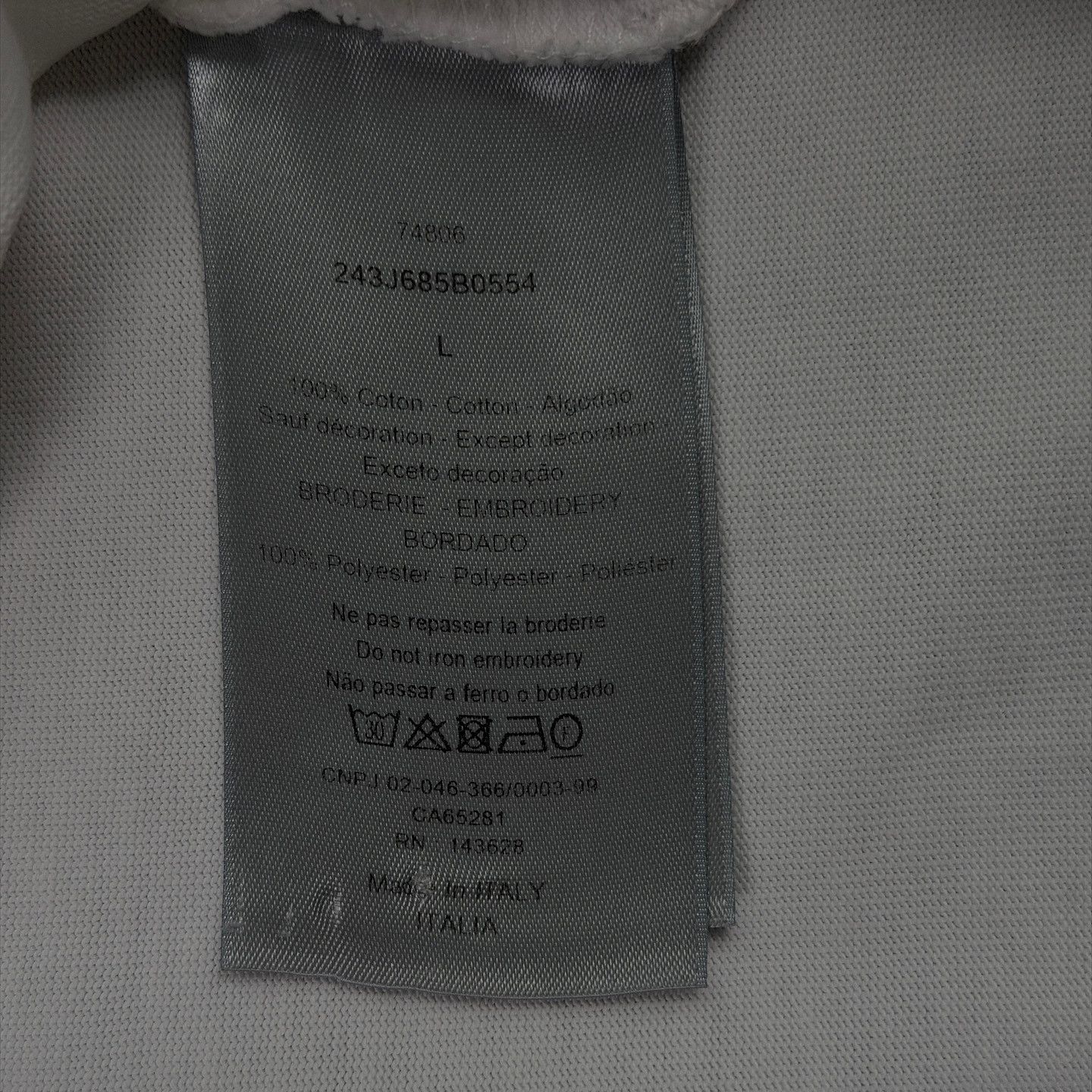 Dior Dior Christian Dior Couture Patch T-Shirt Size L Size US L / EU 52-54 / 3 - 4 Thumbnail