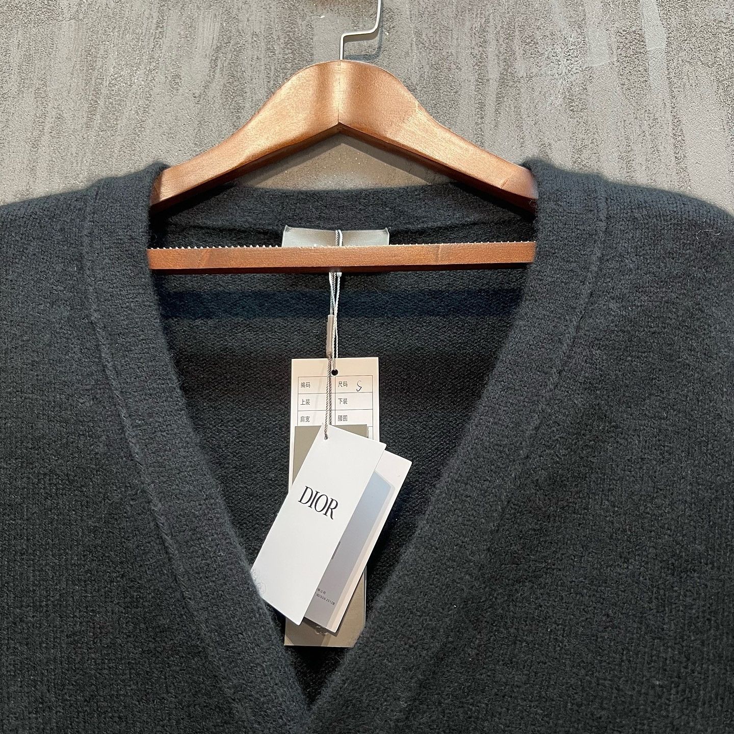Dior Dior Christian Dior Couture Cashmere Cardigan Size S Size US S / EU 44-46 / 1 - 6 Thumbnail