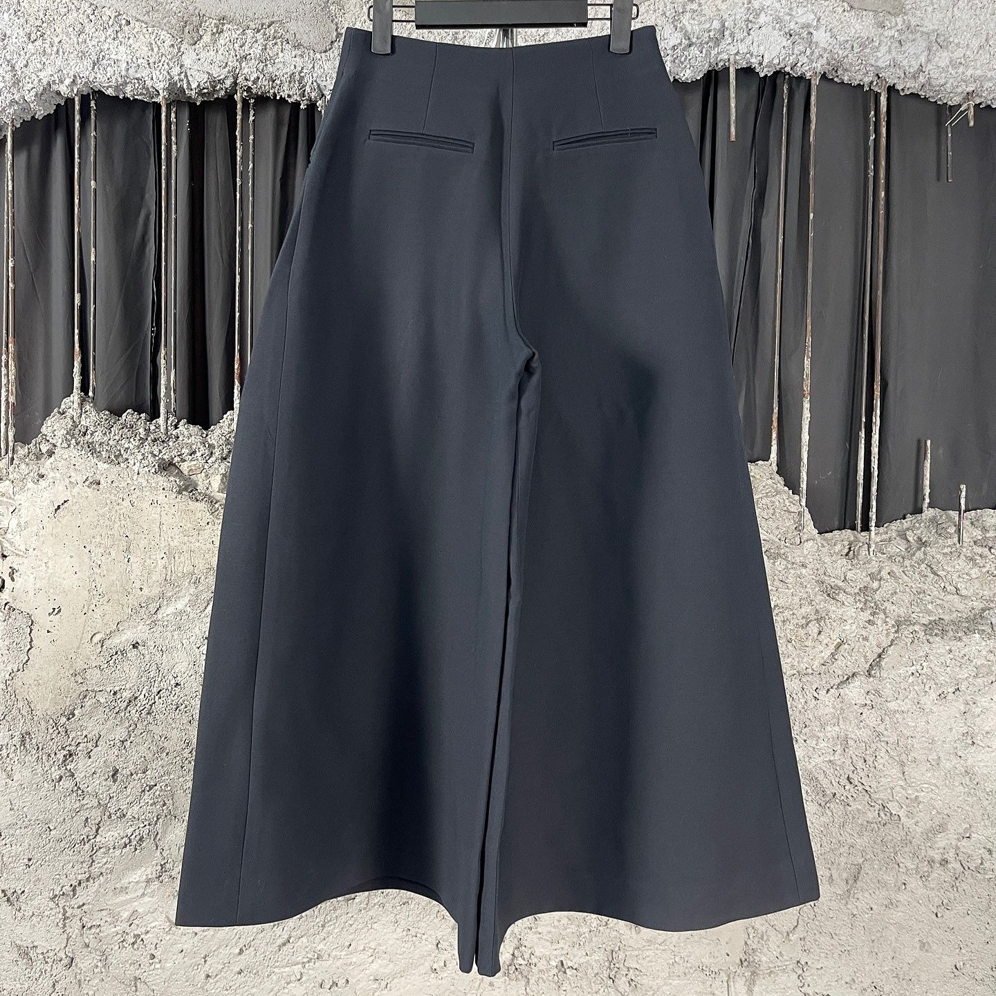 Dior Dior Wool Silk Pleated Pants Black Size 36 Size 26" / US 2 / IT 38 - 2 Thumbnail