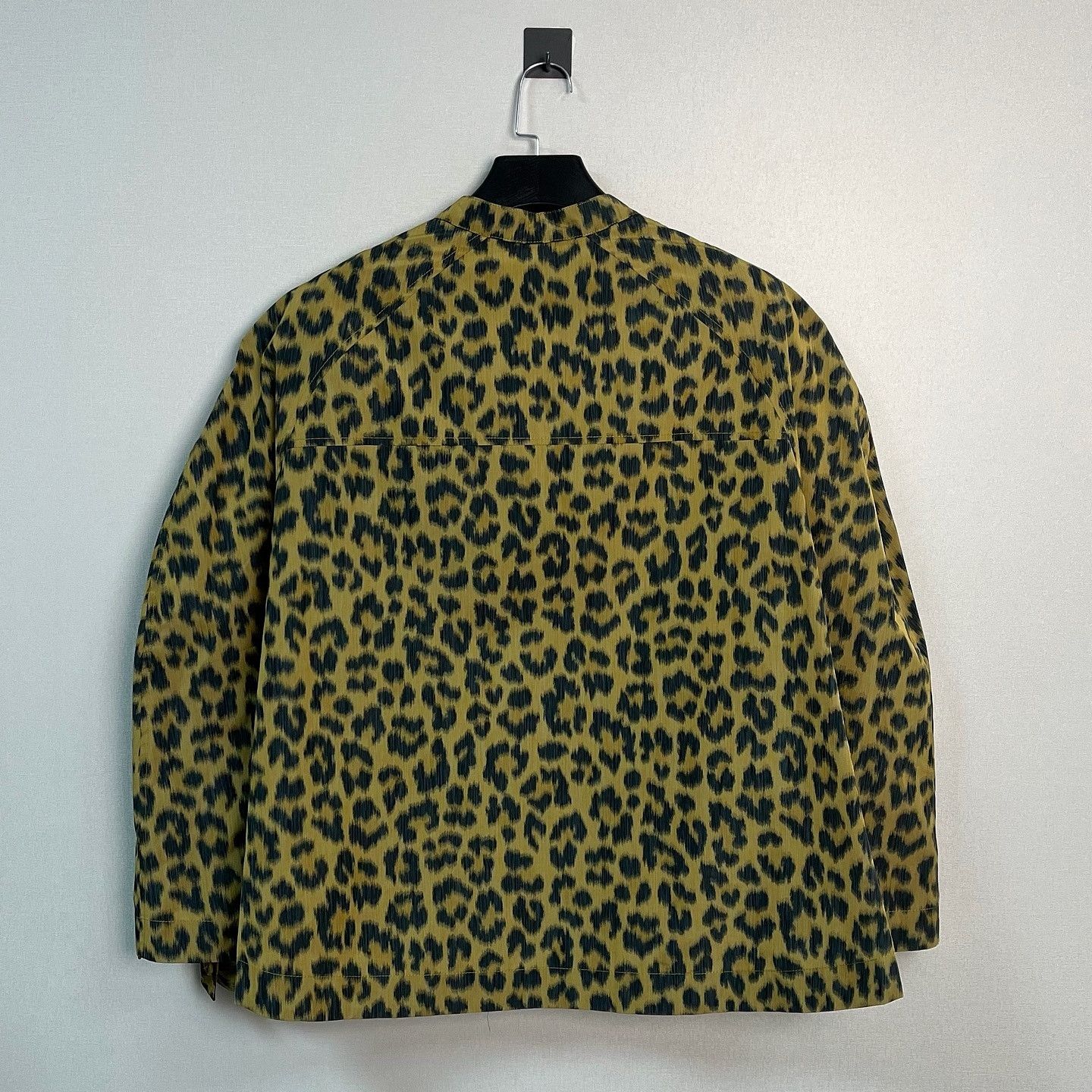 Dior Dior Leopard Print Light Jacket Size M Size US M / EU 48-50 / 2 - 2 Thumbnail