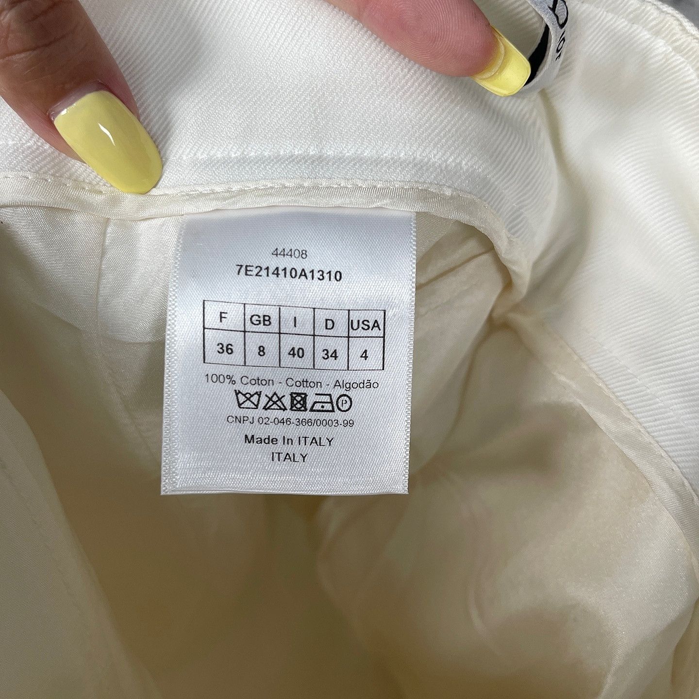Dior Dior Cotton White Shorts Size 36 Size 26" / US 2 / IT 38 - 4 Thumbnail
