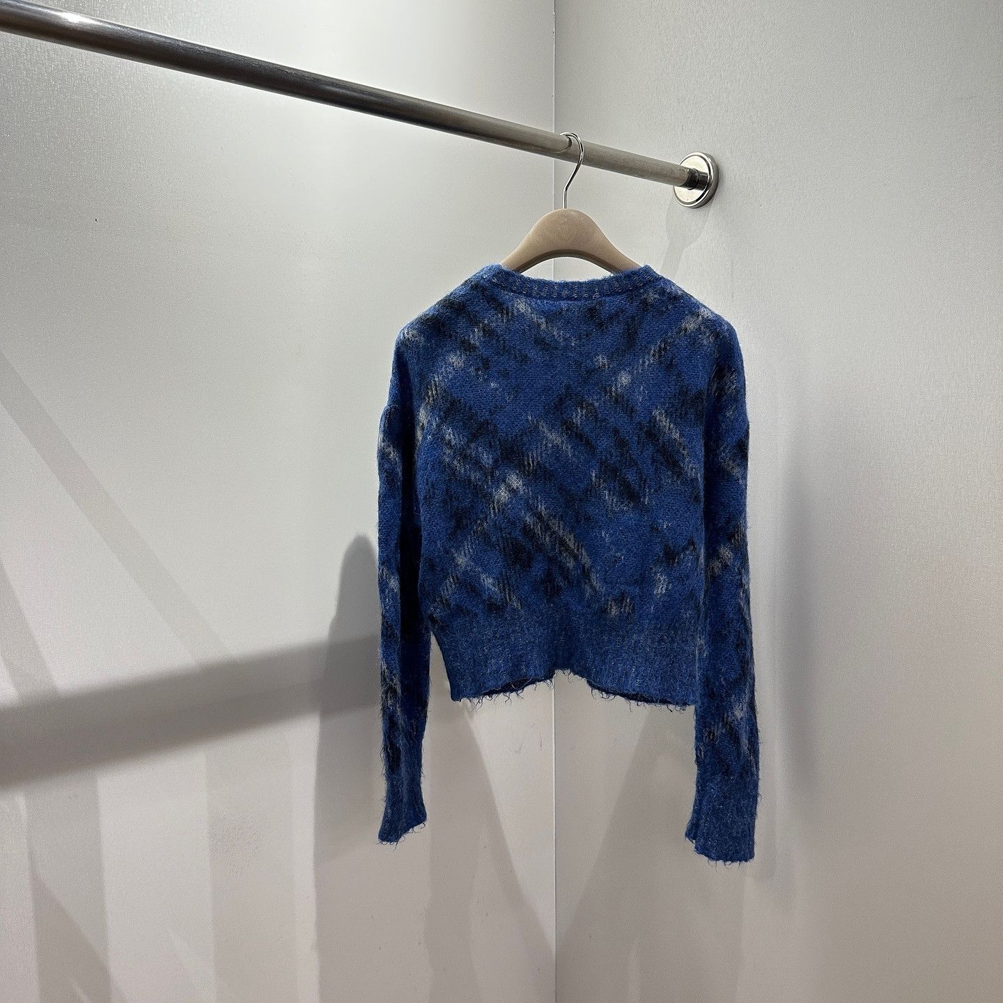 Dior Dior Bee Mohair Plaid Sweater Size 36 Size XS / US 0-2 / IT 36-38 - 2 Thumbnail