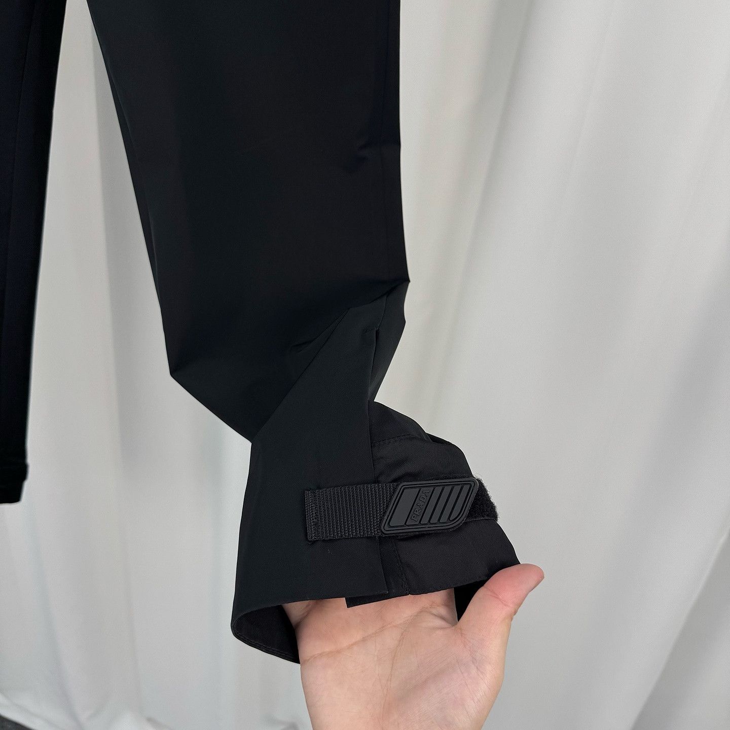 Prada Prada Velcro Hem Casual Pants Size 48 Size US 32 / EU 48 - 6 Thumbnail