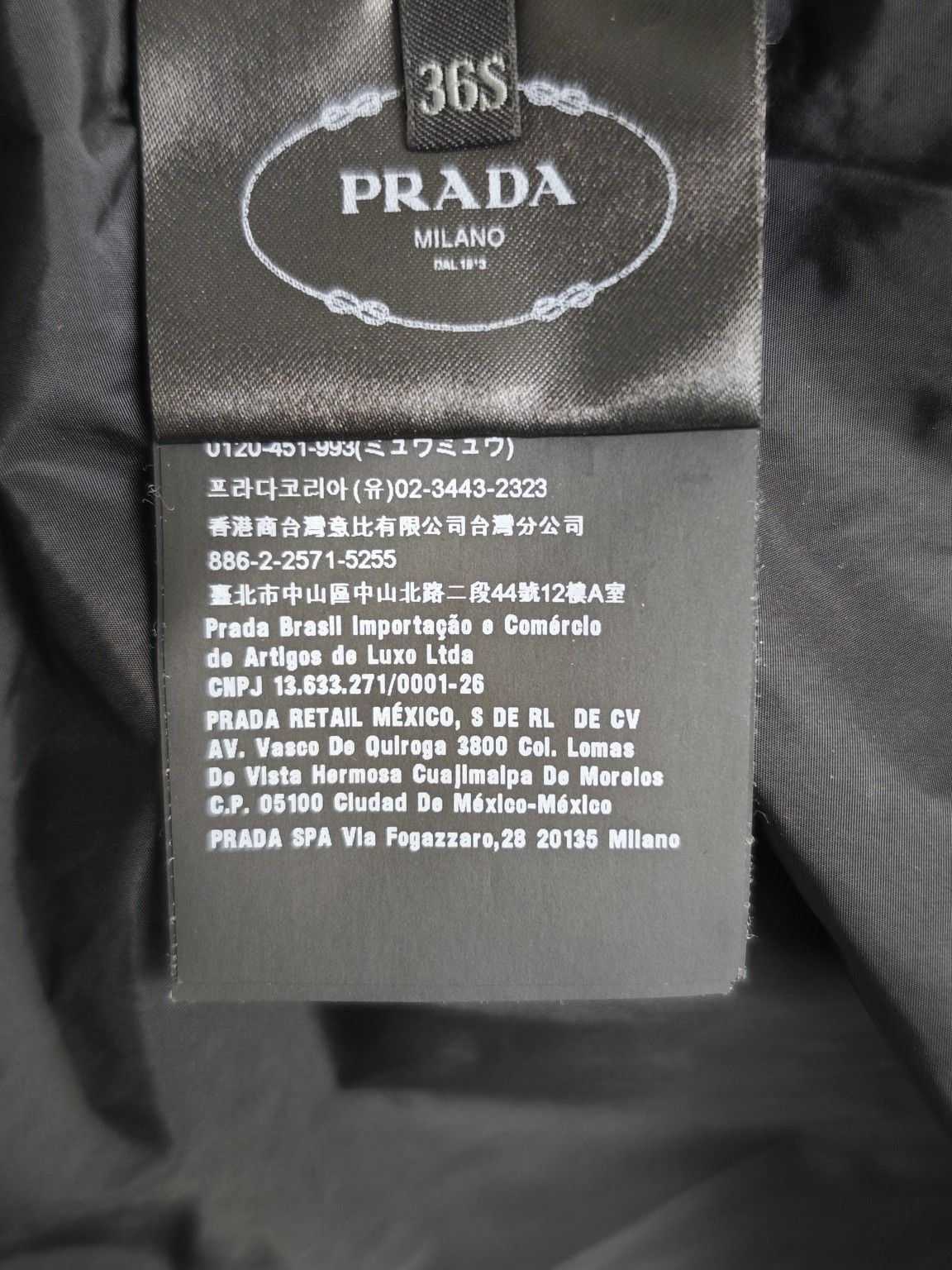 Prada Prada Buckle Detail Windbreaker Jacket Size S Size US S / EU 44-46 / 1 - 4 Thumbnail