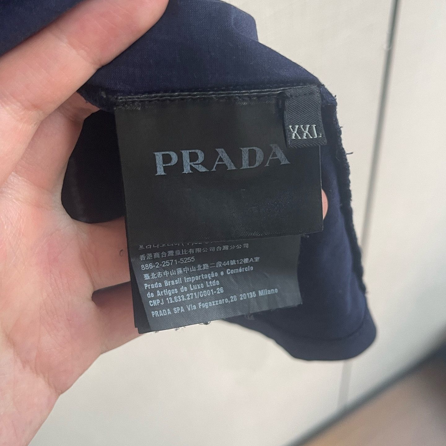 Prada Prada Pocket Logo T-Shirt Size XXL Size US XXL / EU 58 / 5 - 4 Thumbnail