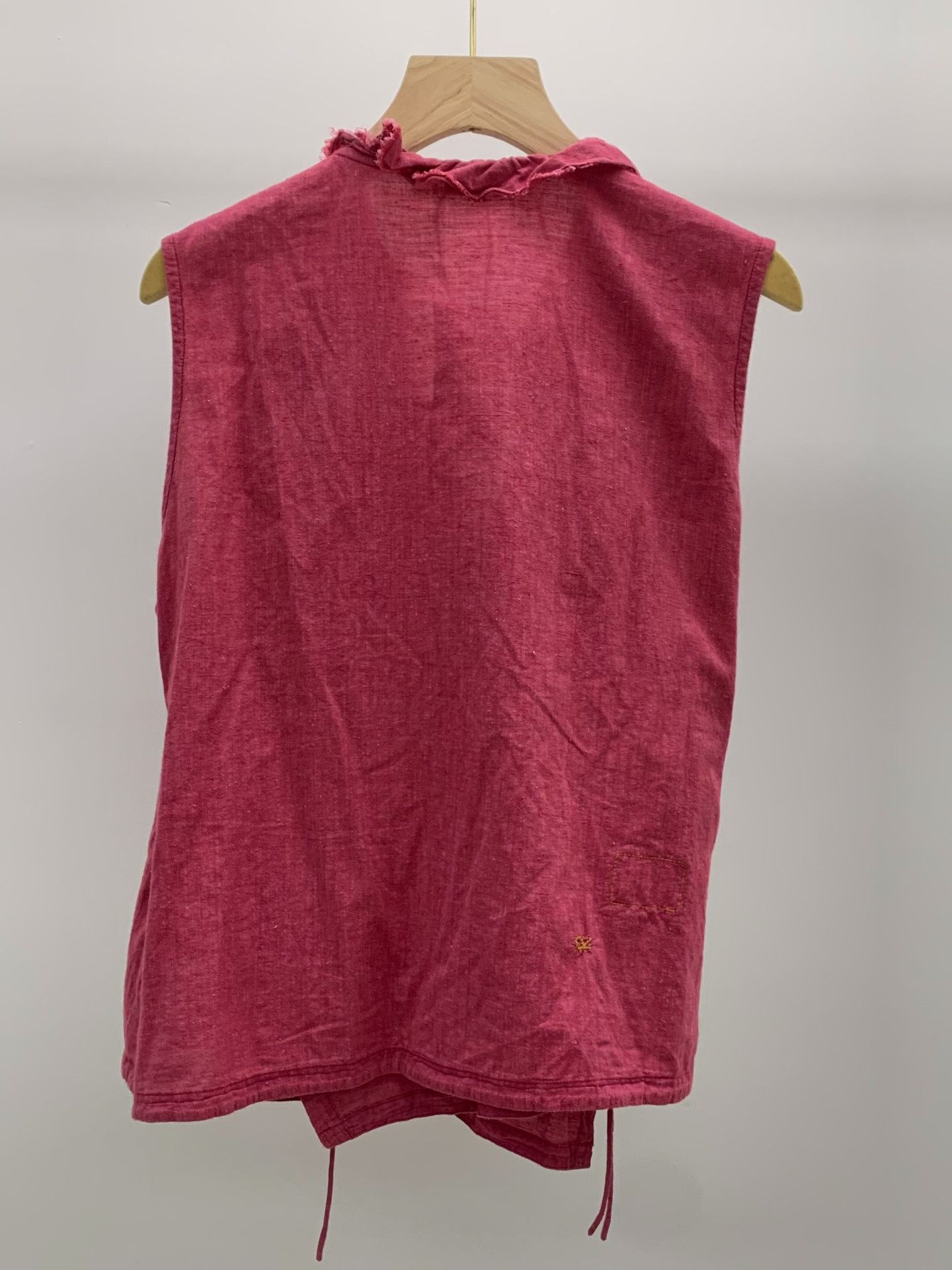 45rpm 45R Rose Red Ruffled Sleeveless Top Size M / US 6-8 / IT 42-44 - 2 Thumbnail