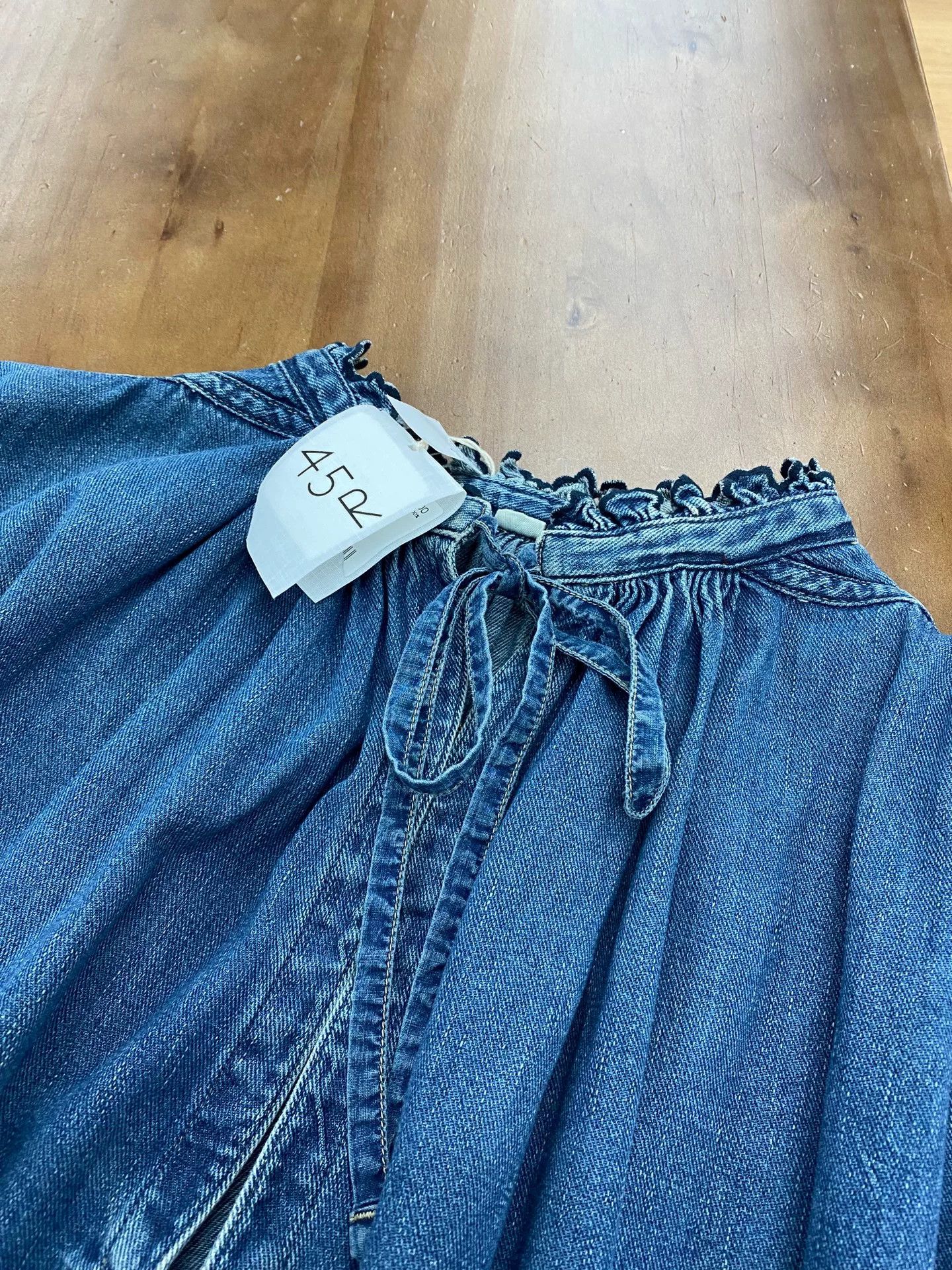 45rpm 45R Ruffled Collar Embroidered Pleated Denim Top Size M / US 6-8 / IT 42-44 - 4 Thumbnail