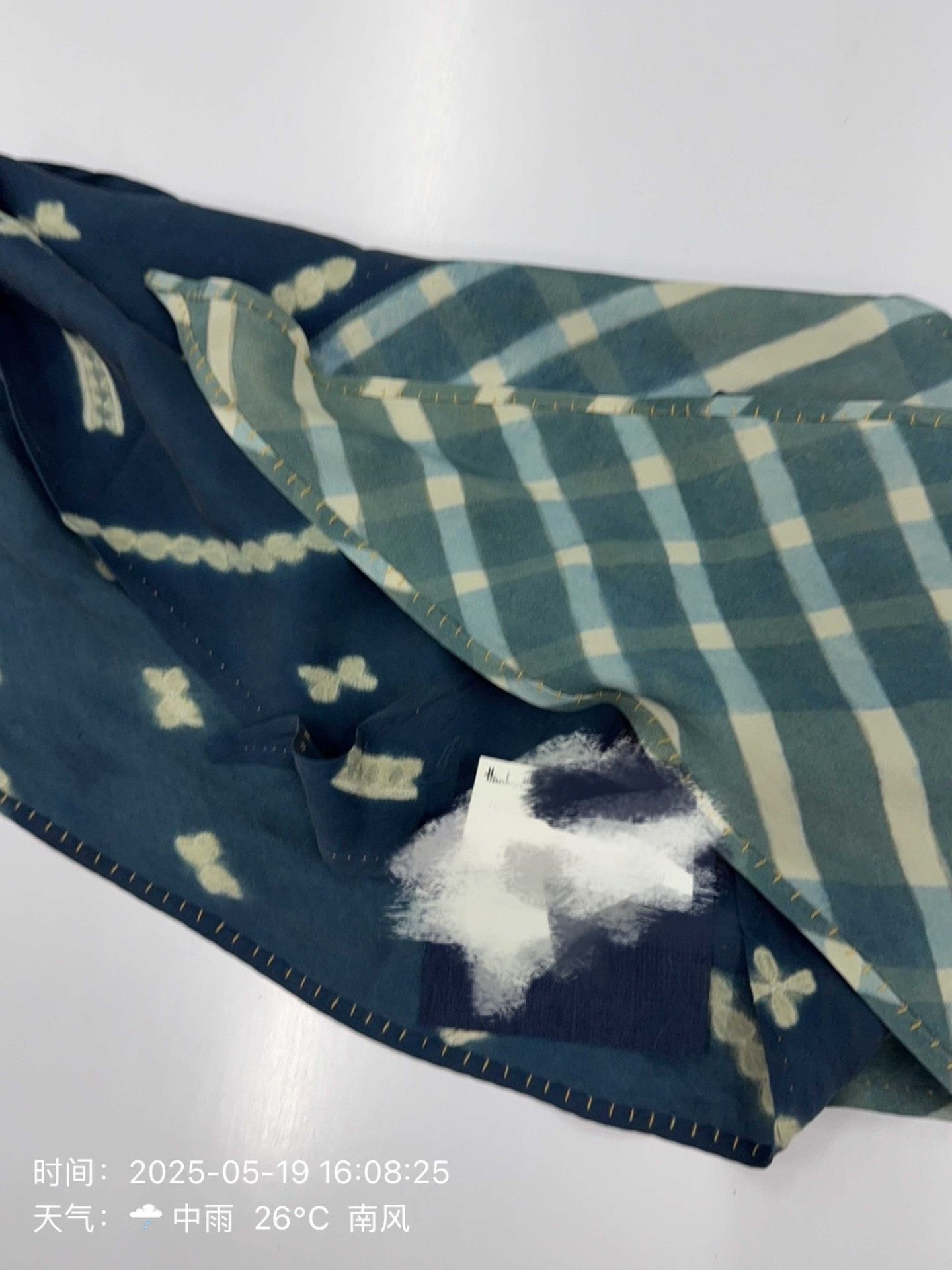 Blue Blue Japan 45R Indigo Dyed Silk Scarf Size ONE SIZE - 3 Thumbnail