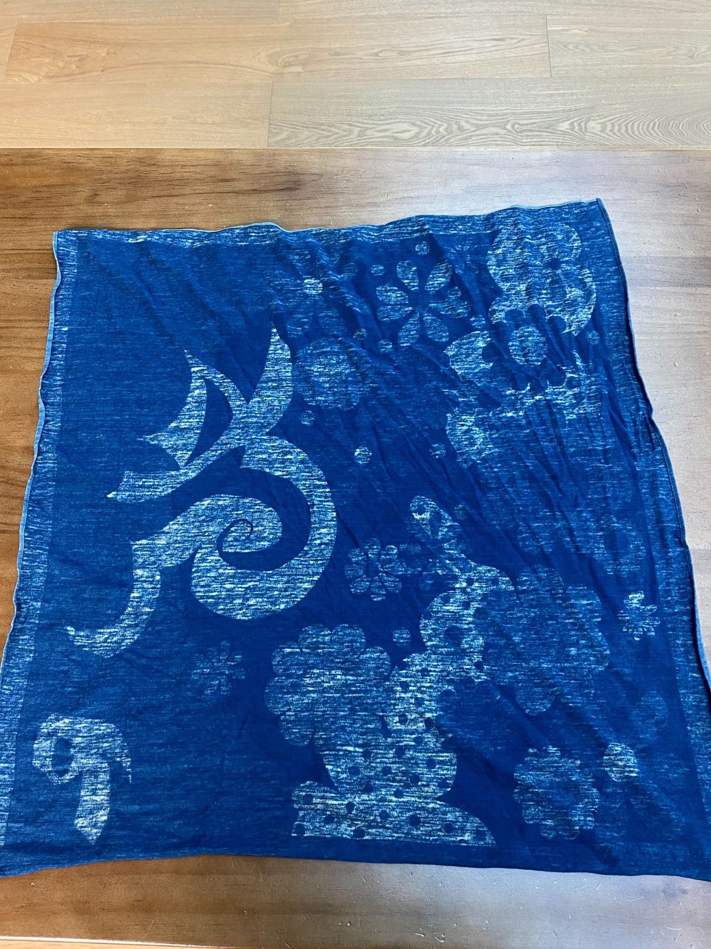 45rpm 45R Indigo Floral Hand-Printed Scarf Size ONE SIZE - 2 Thumbnail